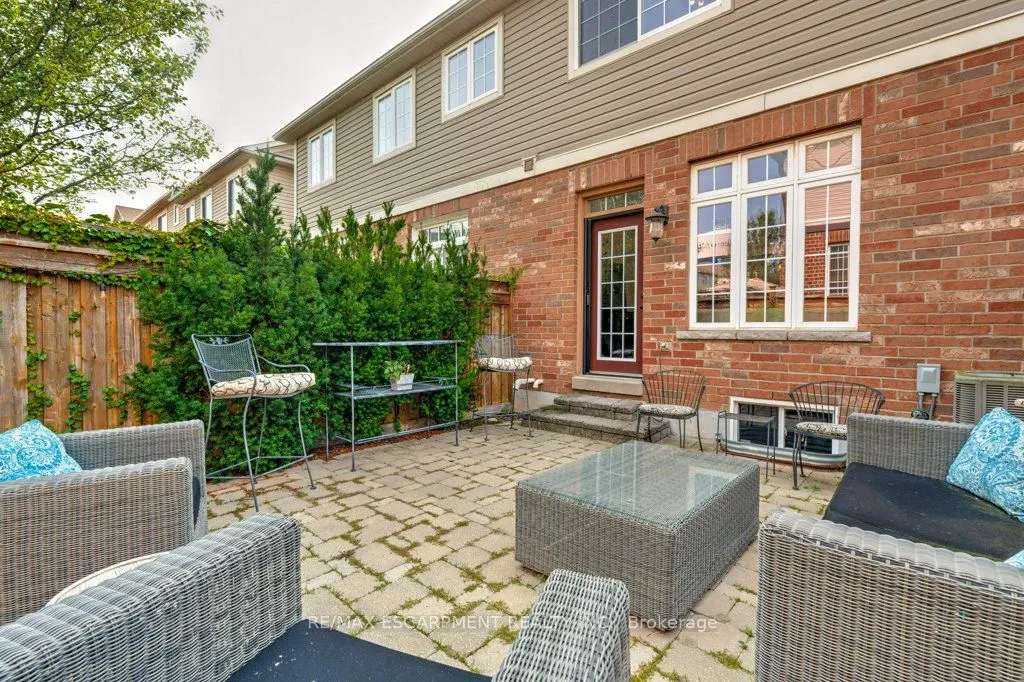 79 Browview Drive