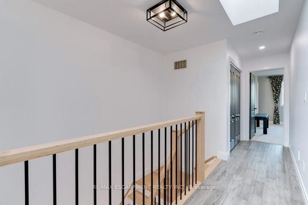 79 Browview Drive