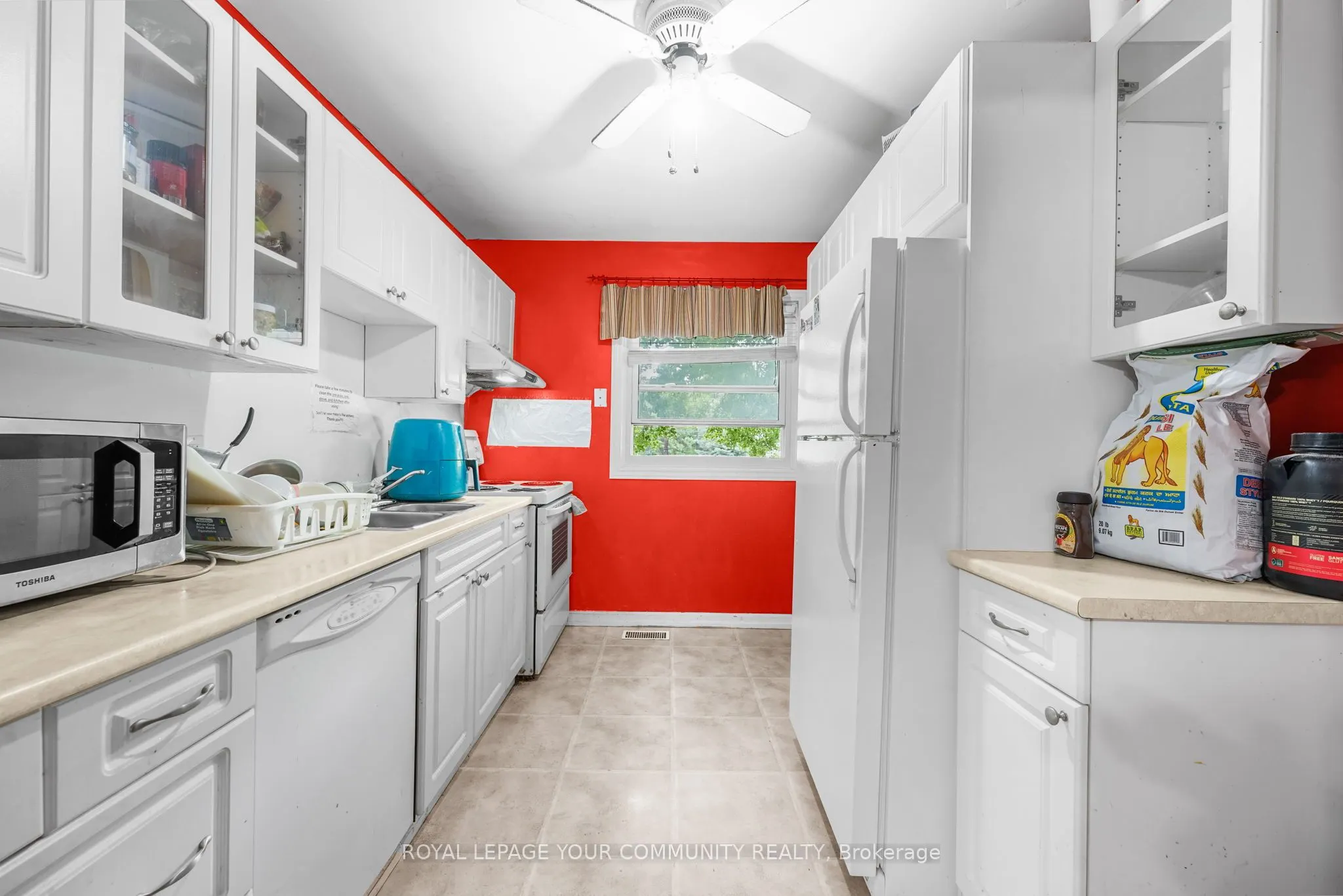 651 Albert Street, #J