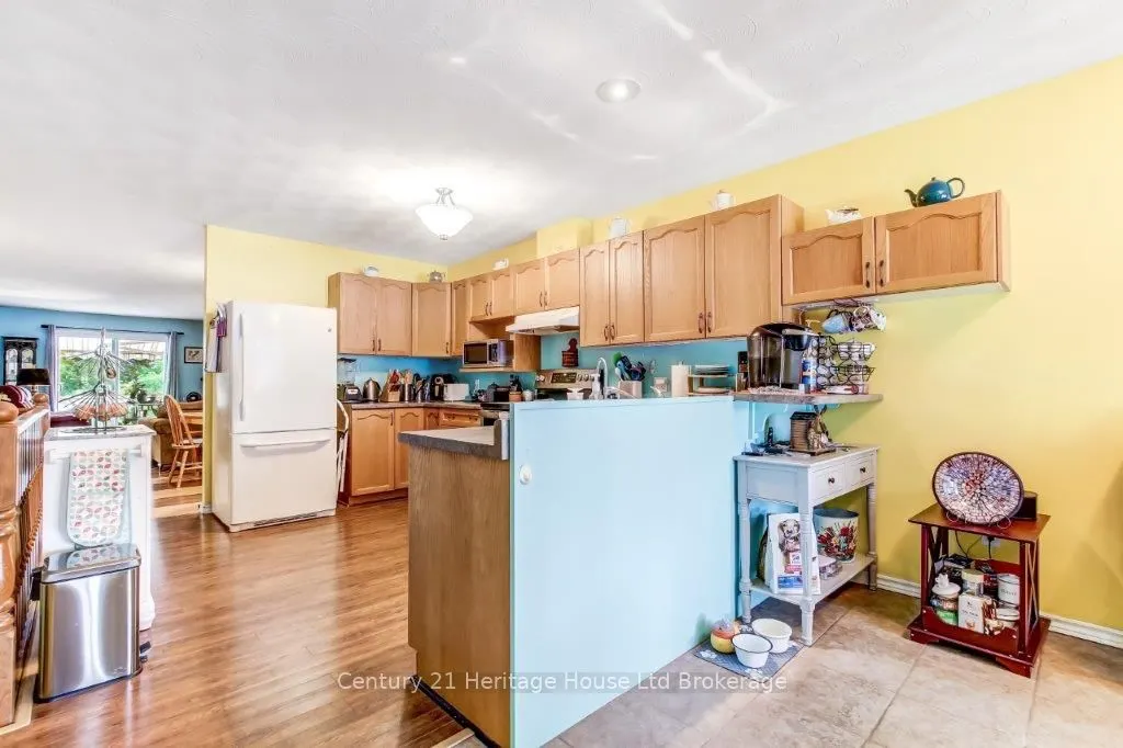 928 Lorene Street, #23