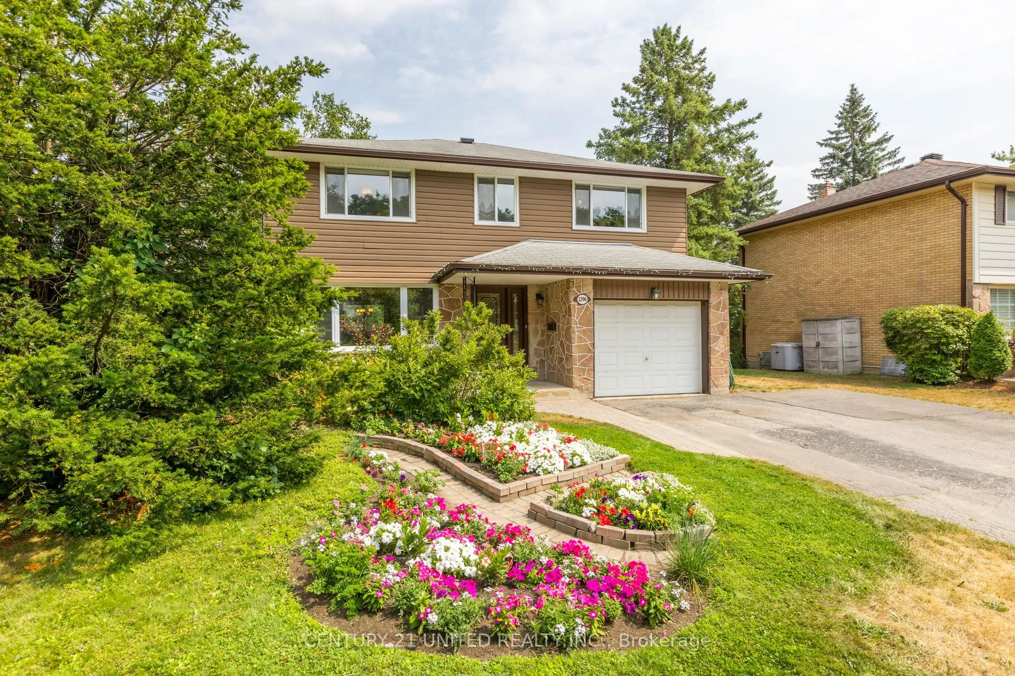 1296 Edmison Drive