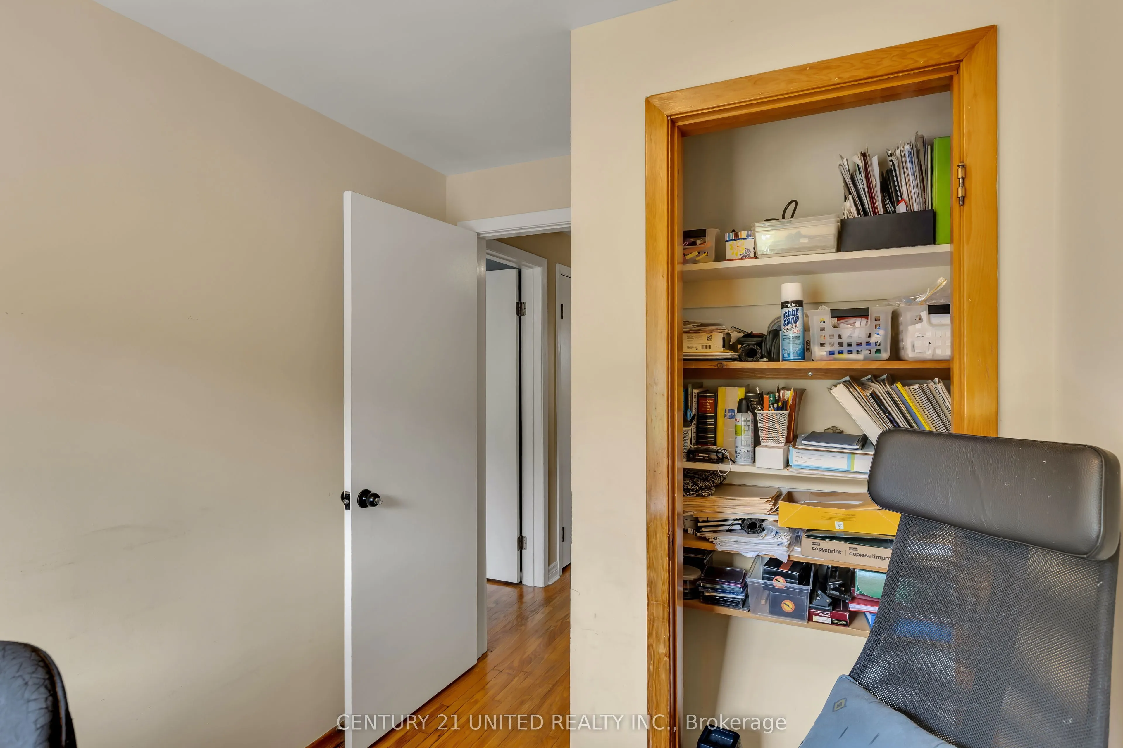 1296 Edmison Drive