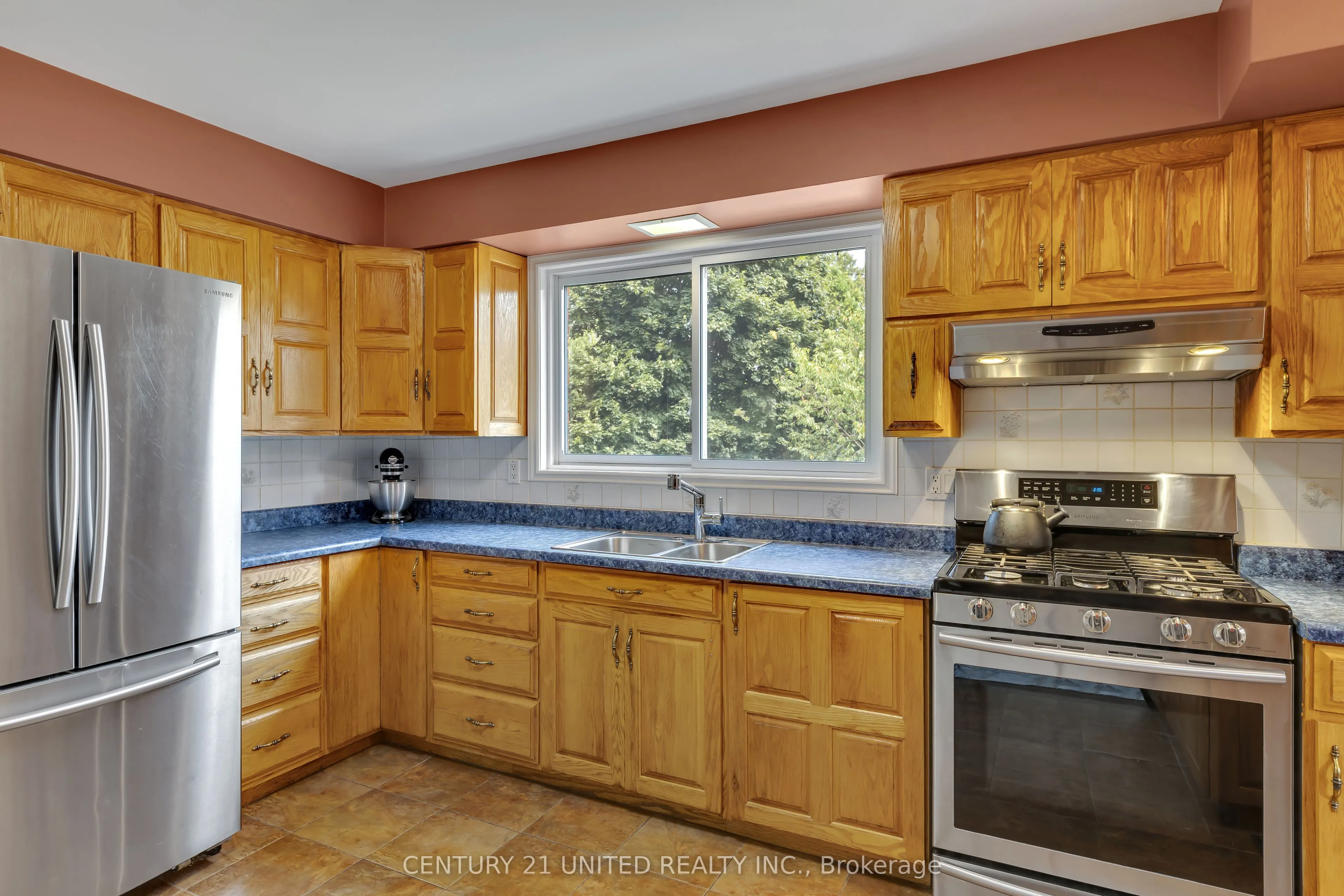 1296 Edmison Drive