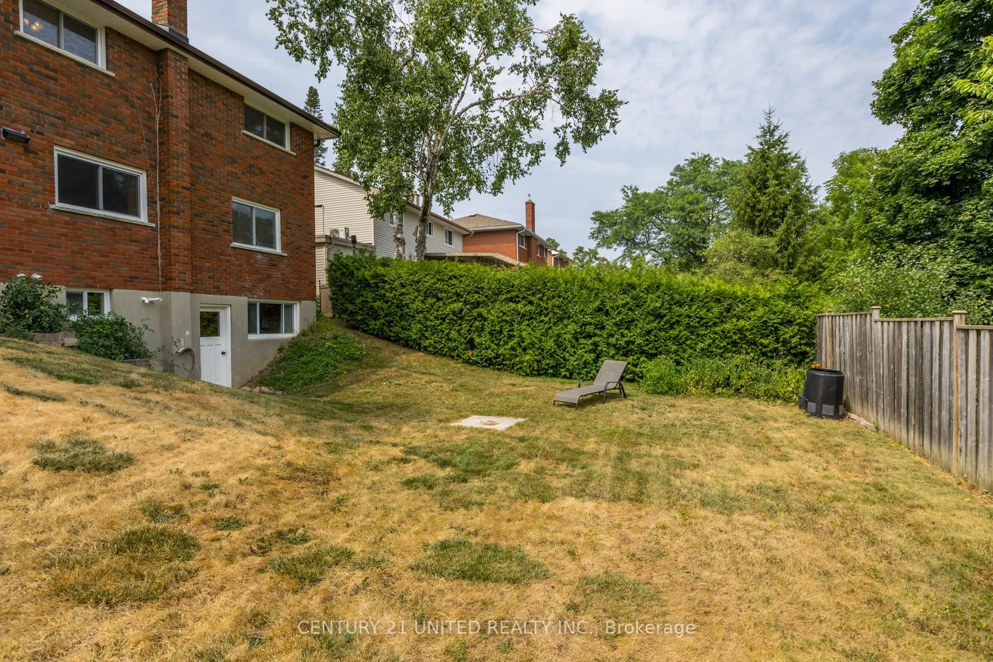 1296 Edmison Drive