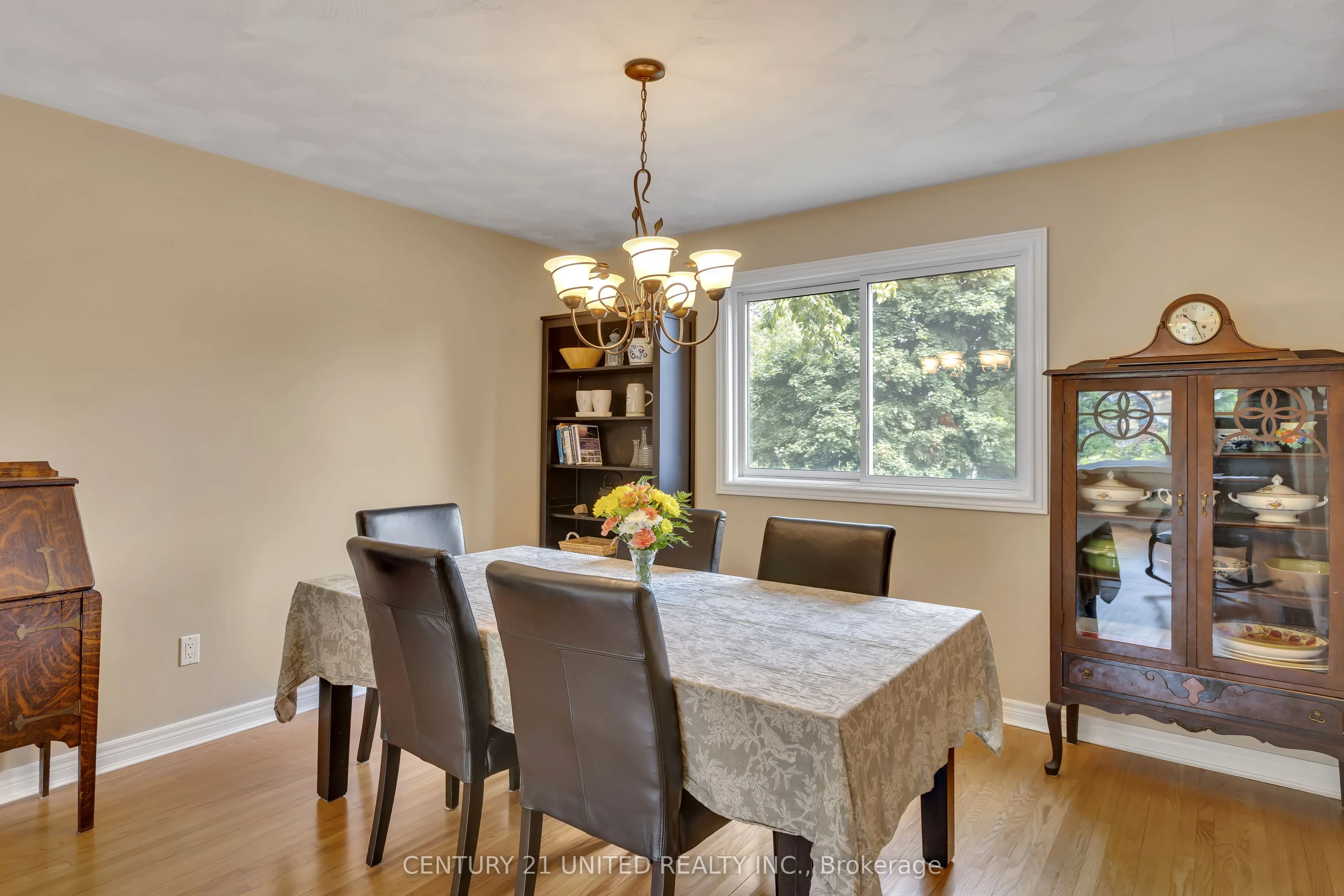 1296 Edmison Drive