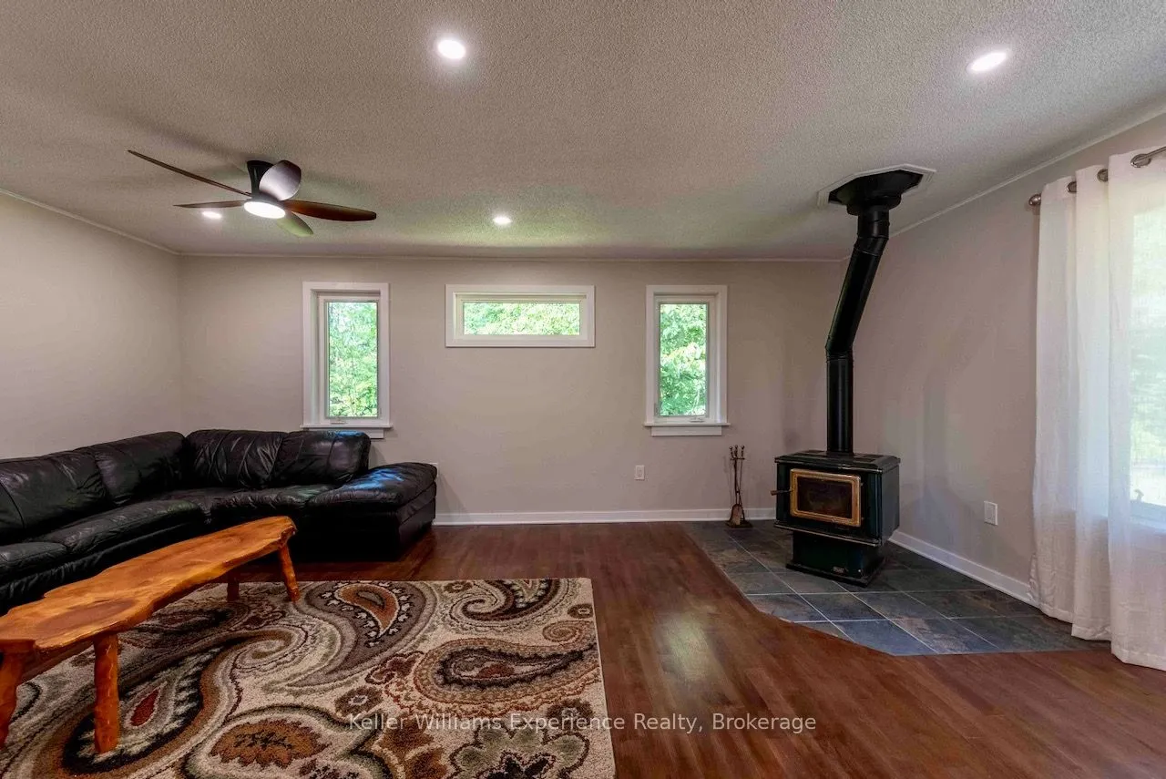1496 Uffington Road