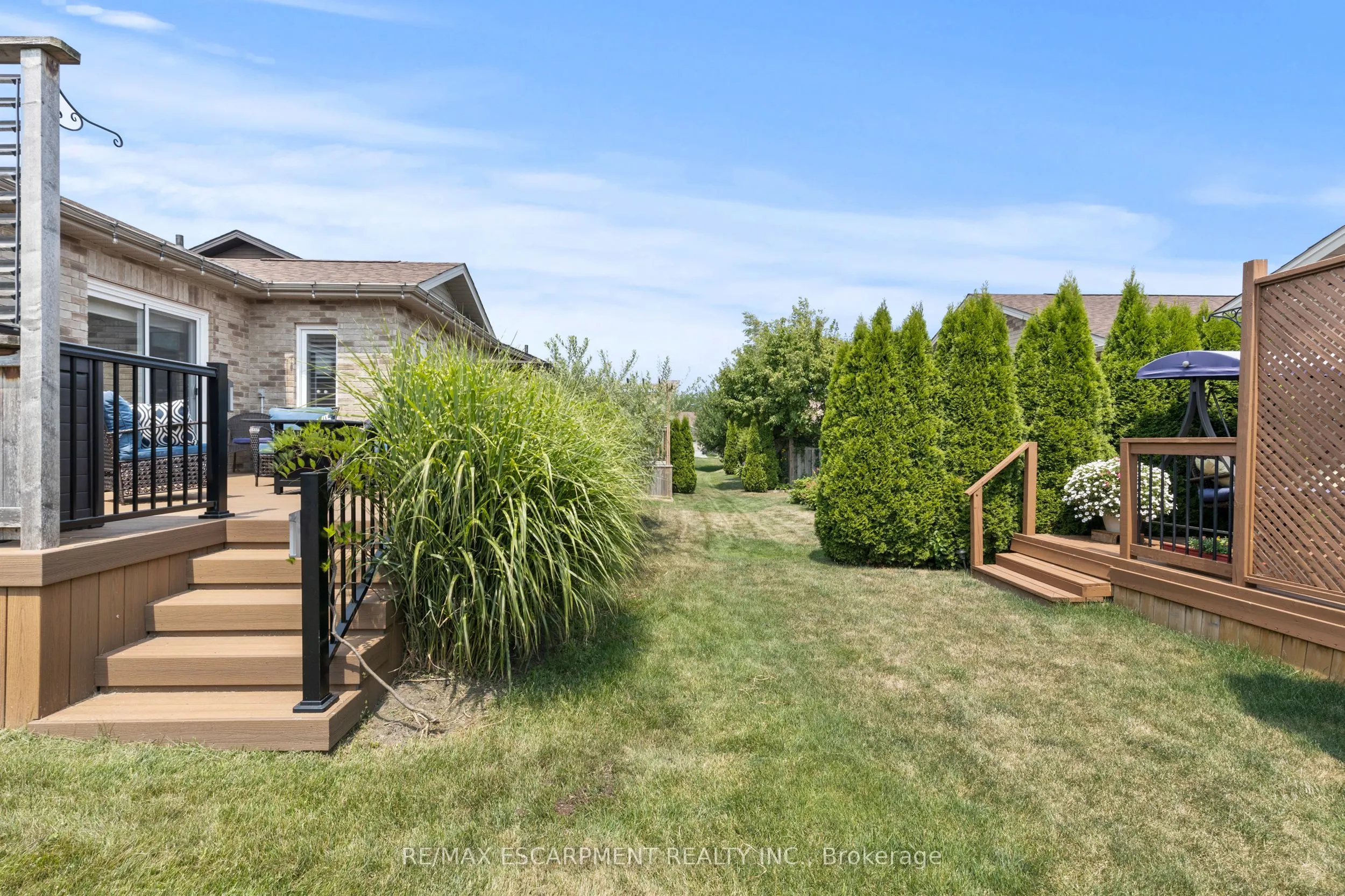 3923 Sunset Lane