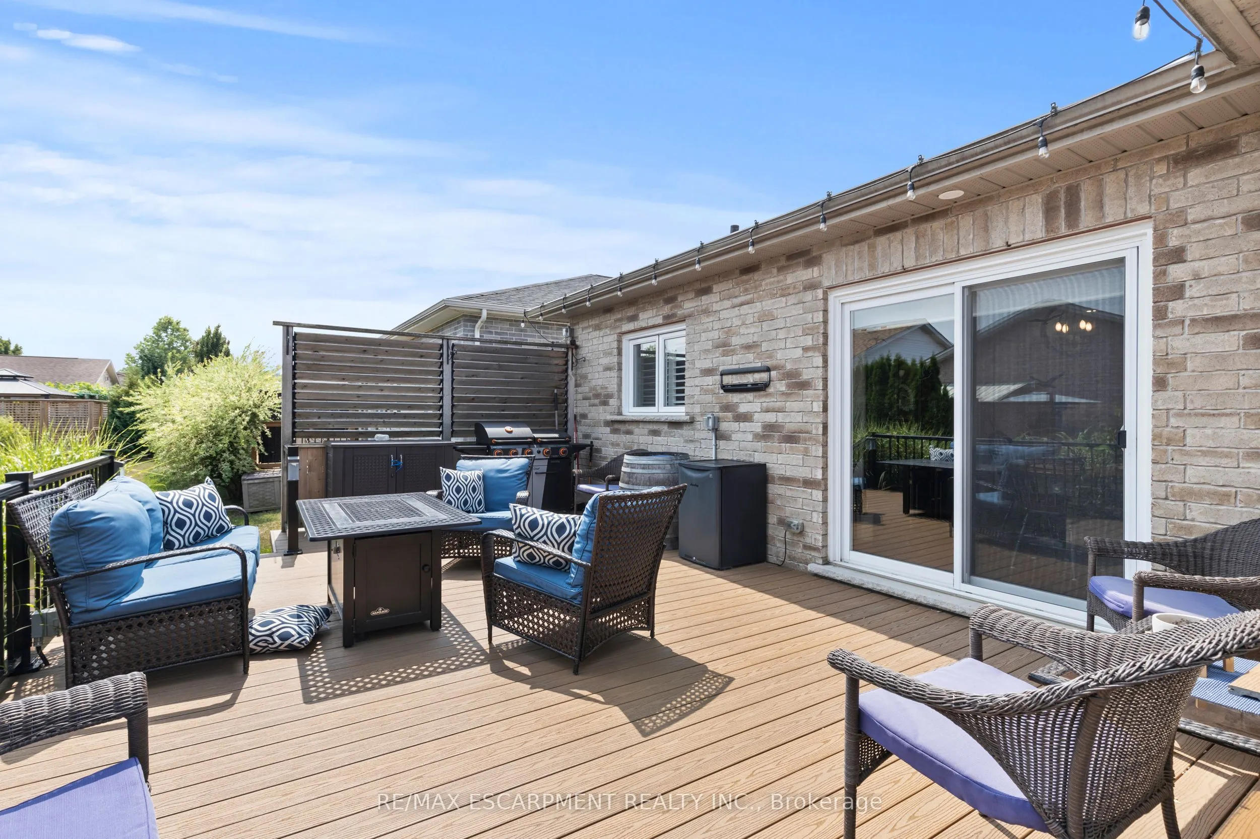 3923 Sunset Lane