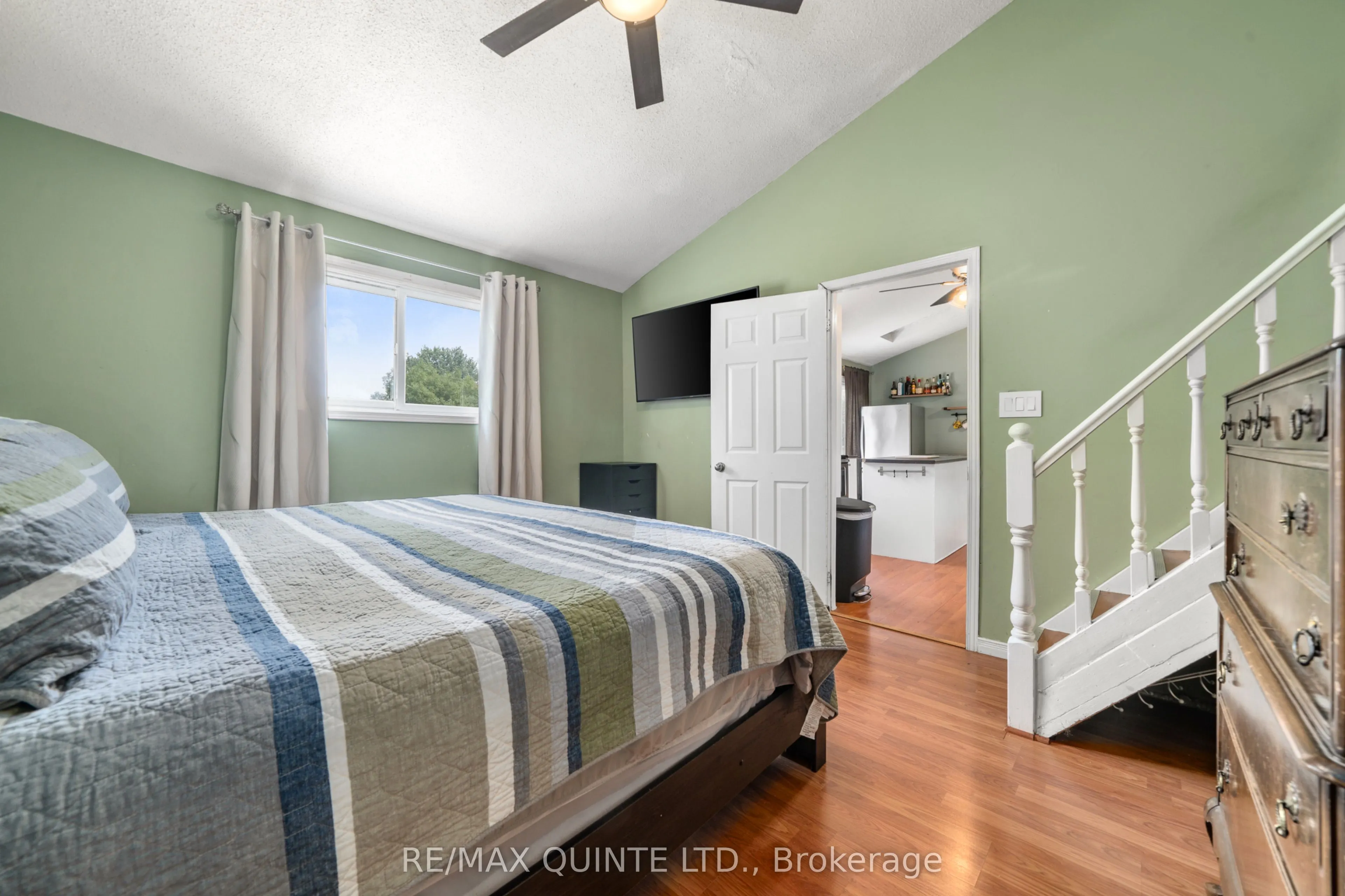 53 Quinte View Drive