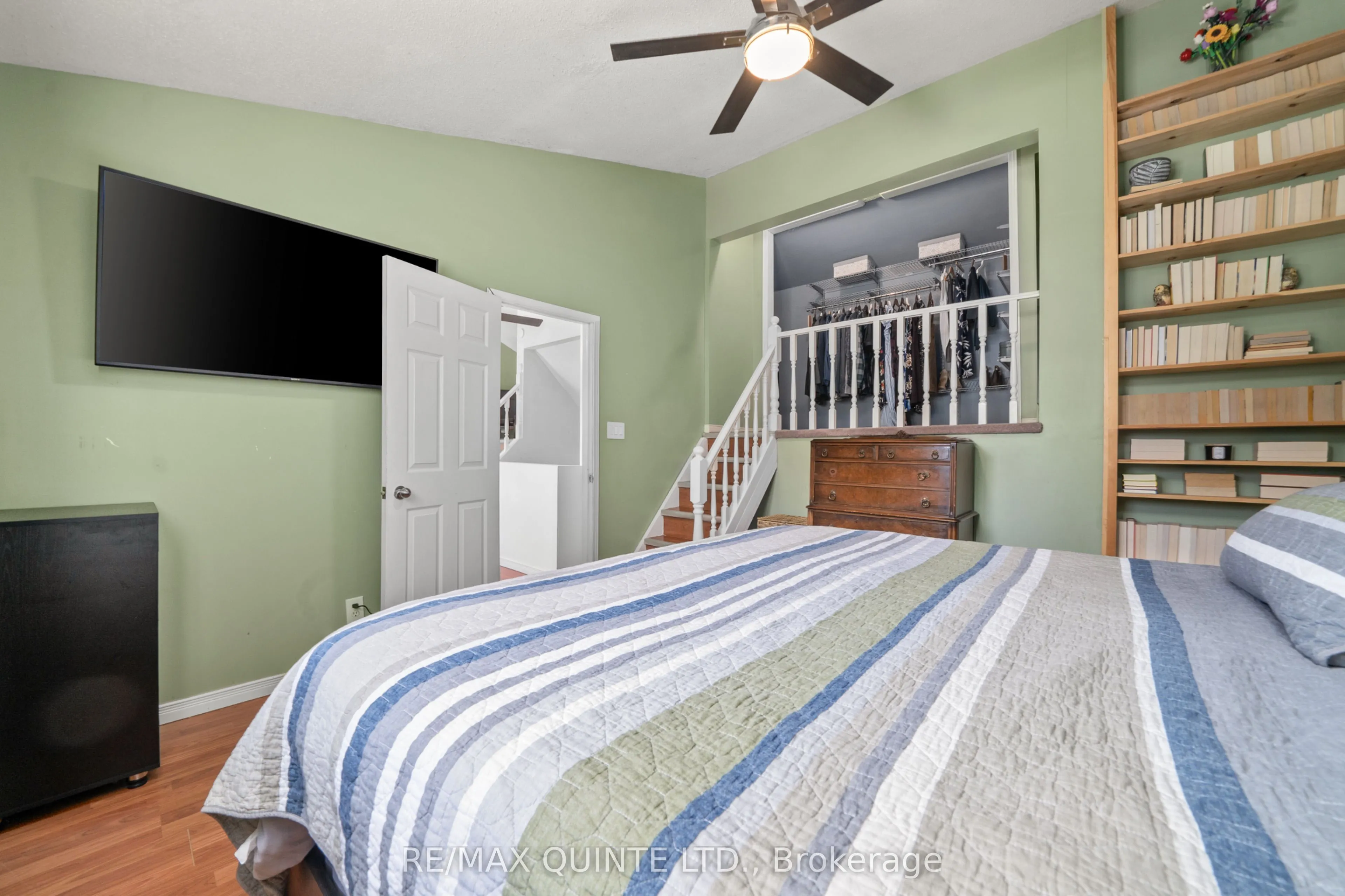 53 Quinte View Drive