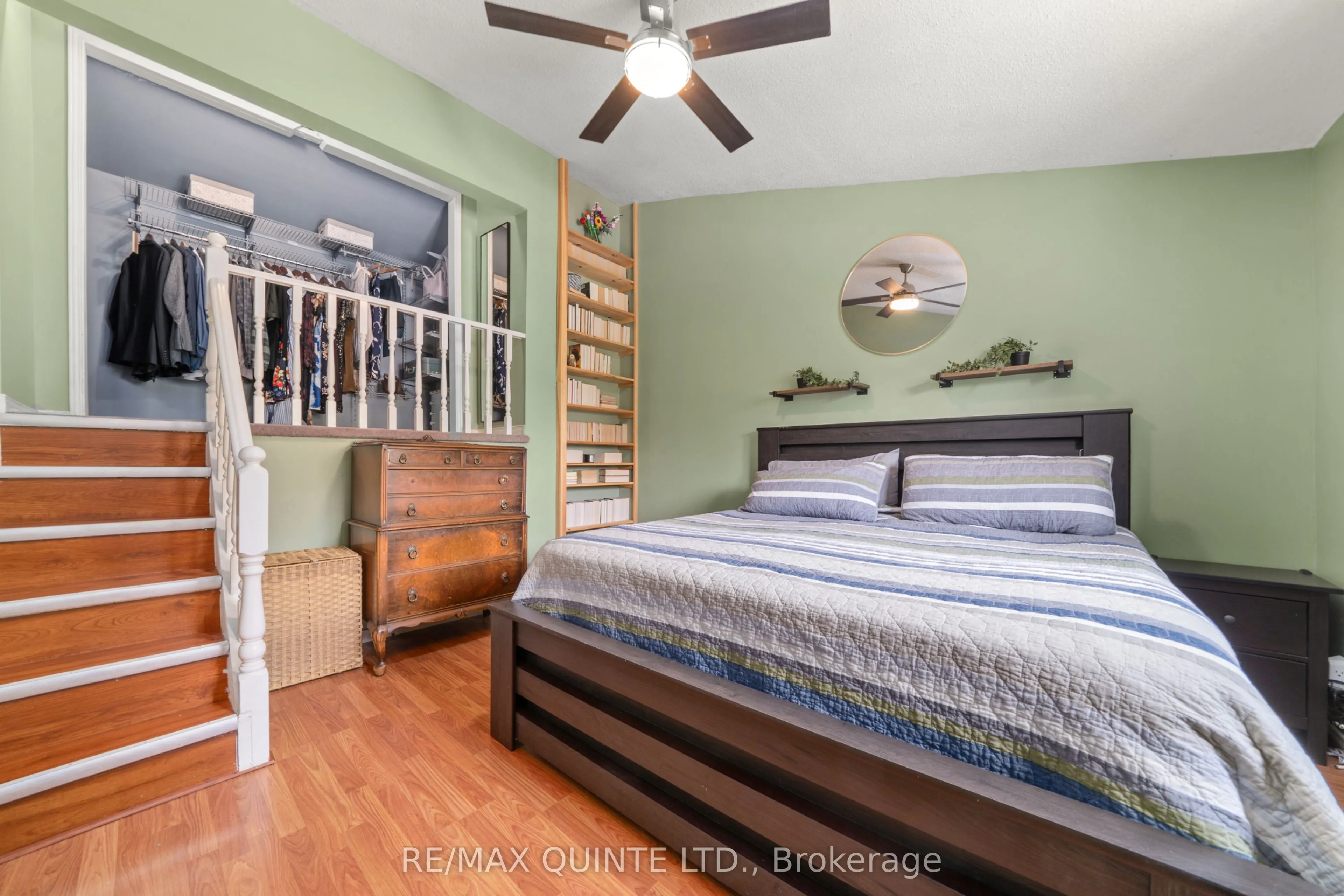 53 Quinte View Drive