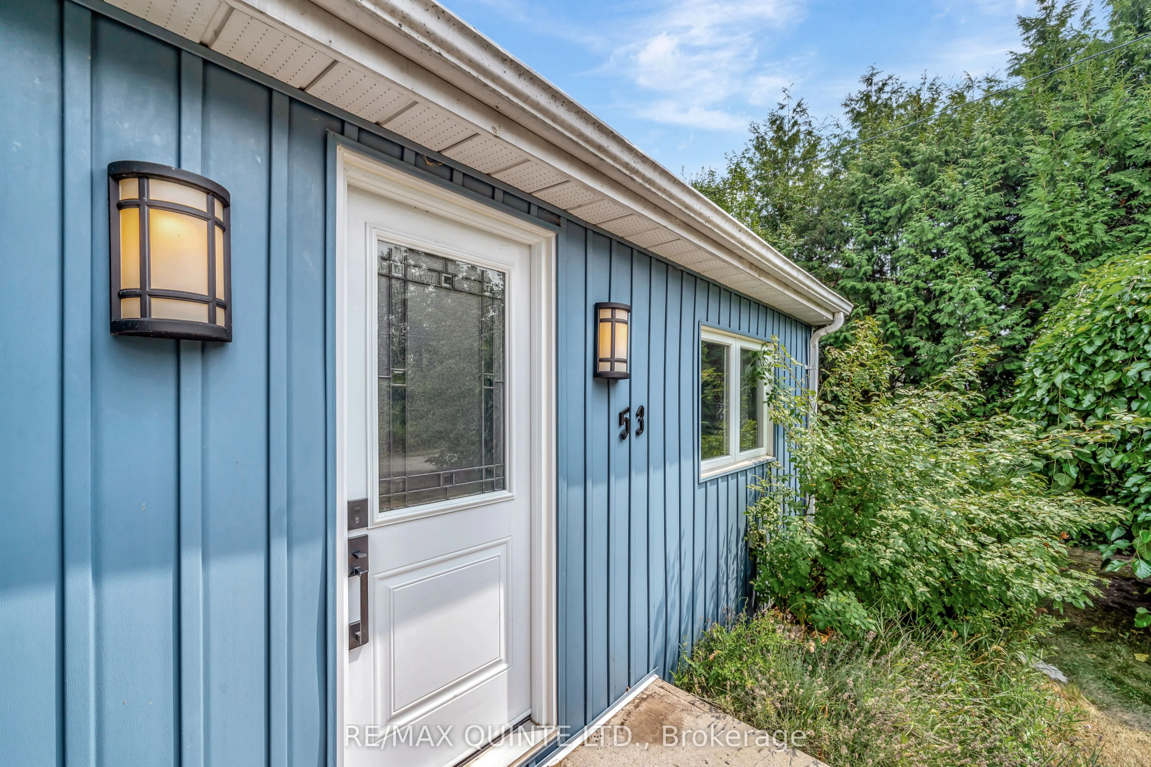 53 Quinte View Drive