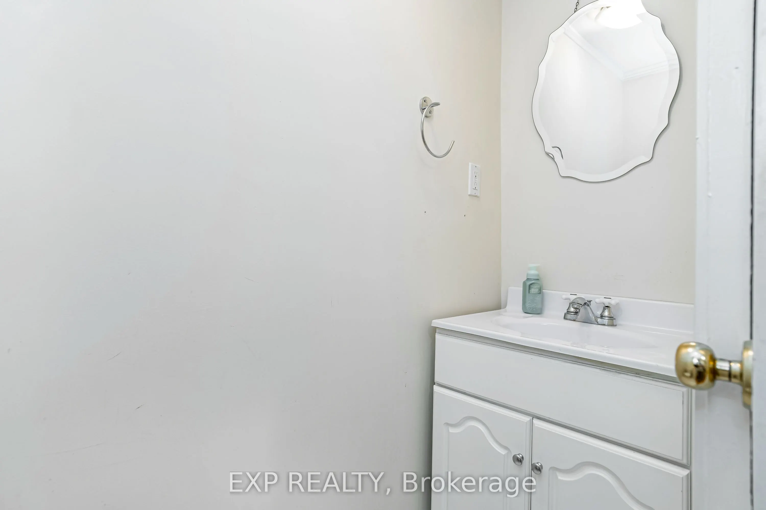 837 Eastvale Drive