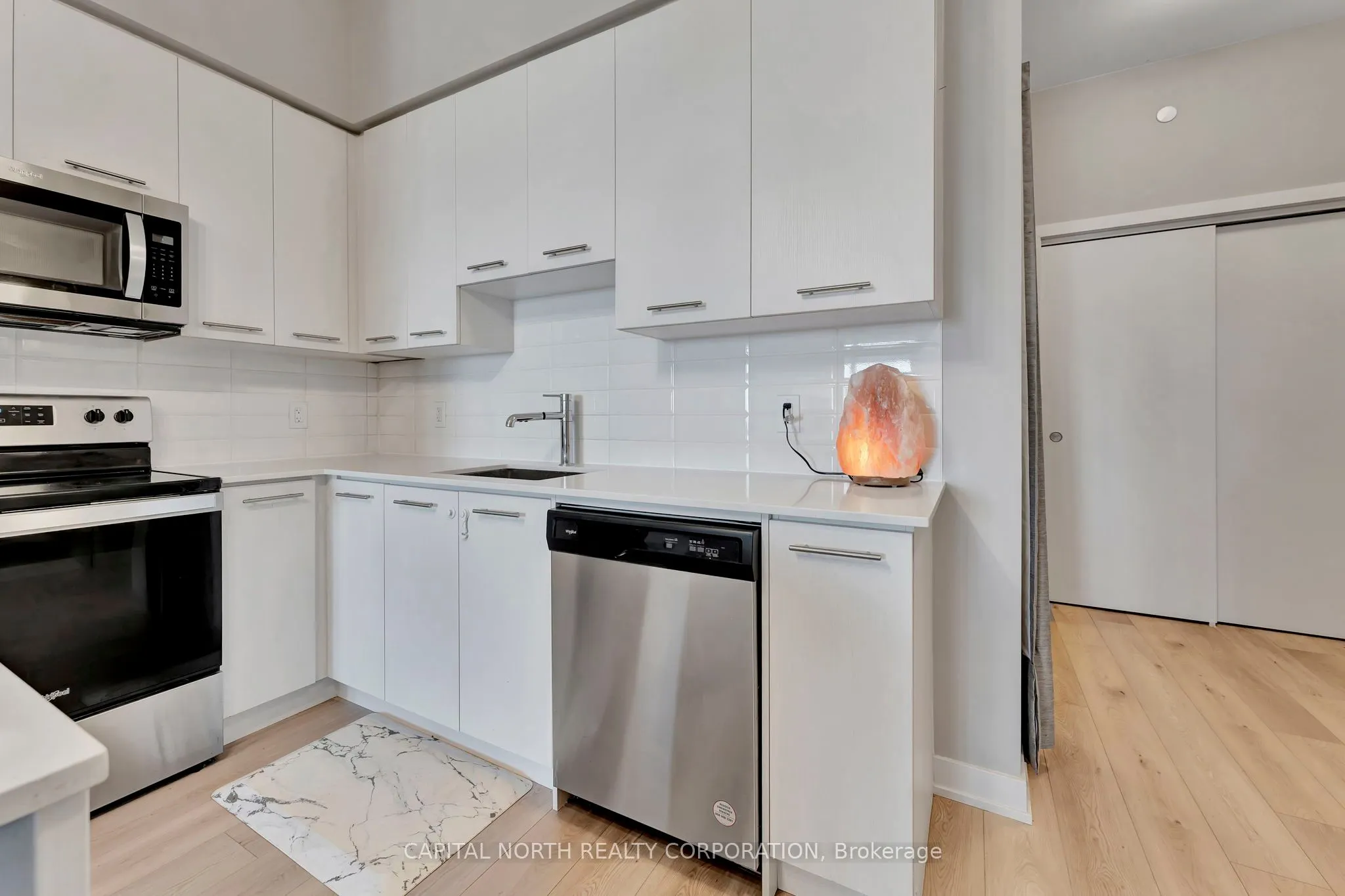 385 Winston Road, #406