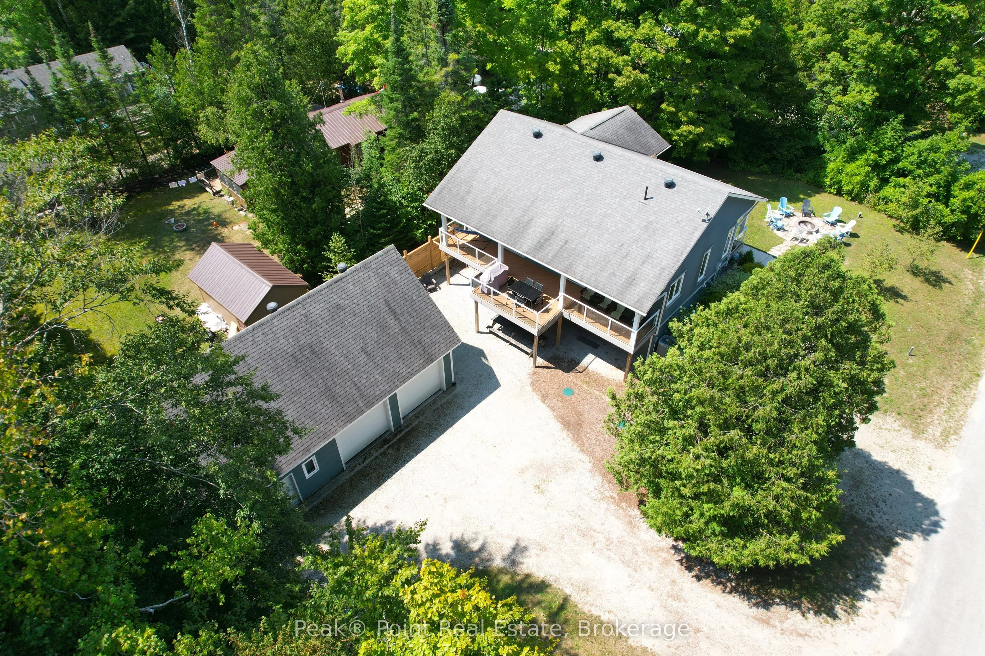 37 Silver Lake Crescent