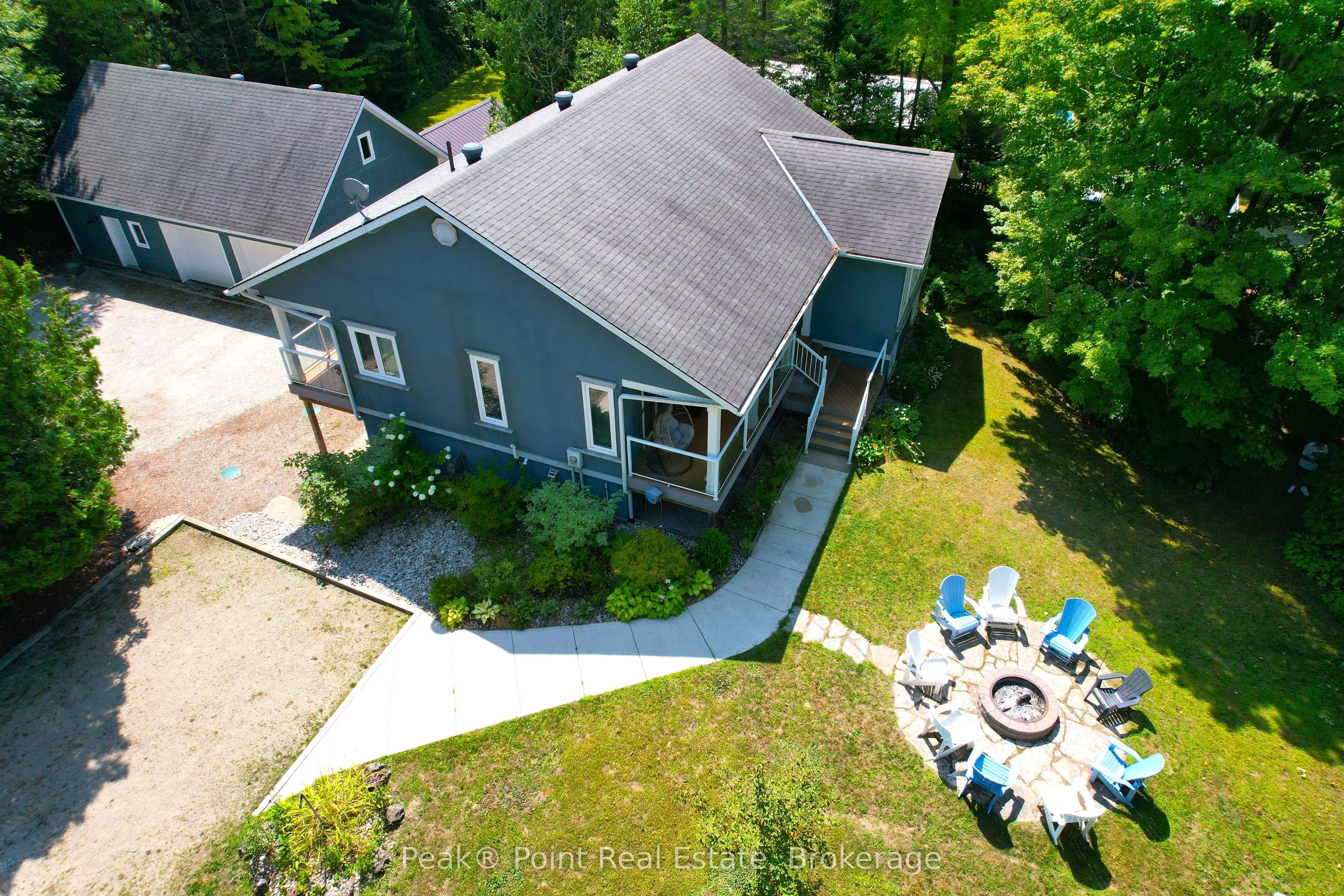 37 Silver Lake Crescent