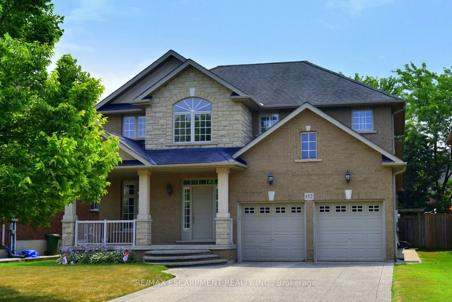 152 TOLLGATE Drive
