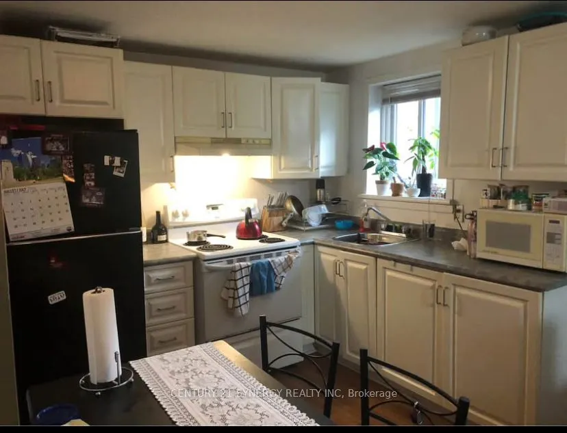 269 Lalemant Street, #C