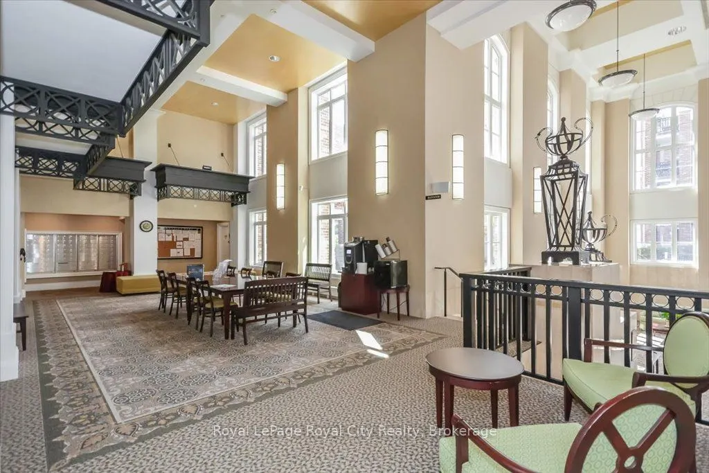 71 Bayberry Drive, #212