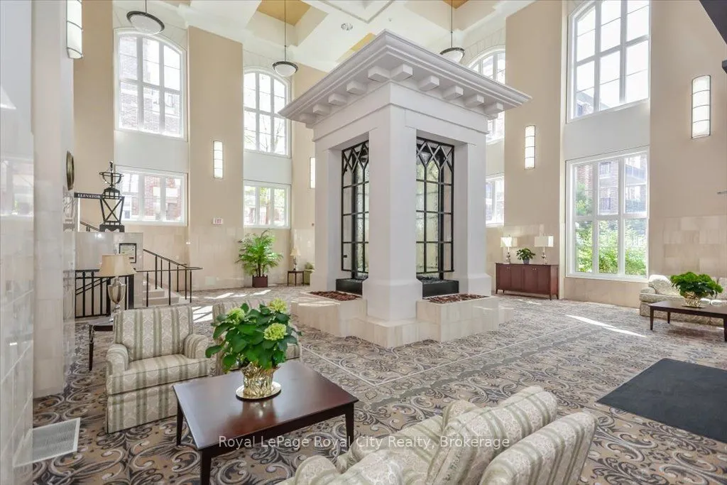 71 Bayberry Drive, #212