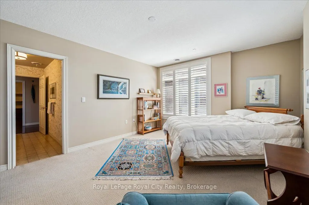 71 Bayberry Drive, #212
