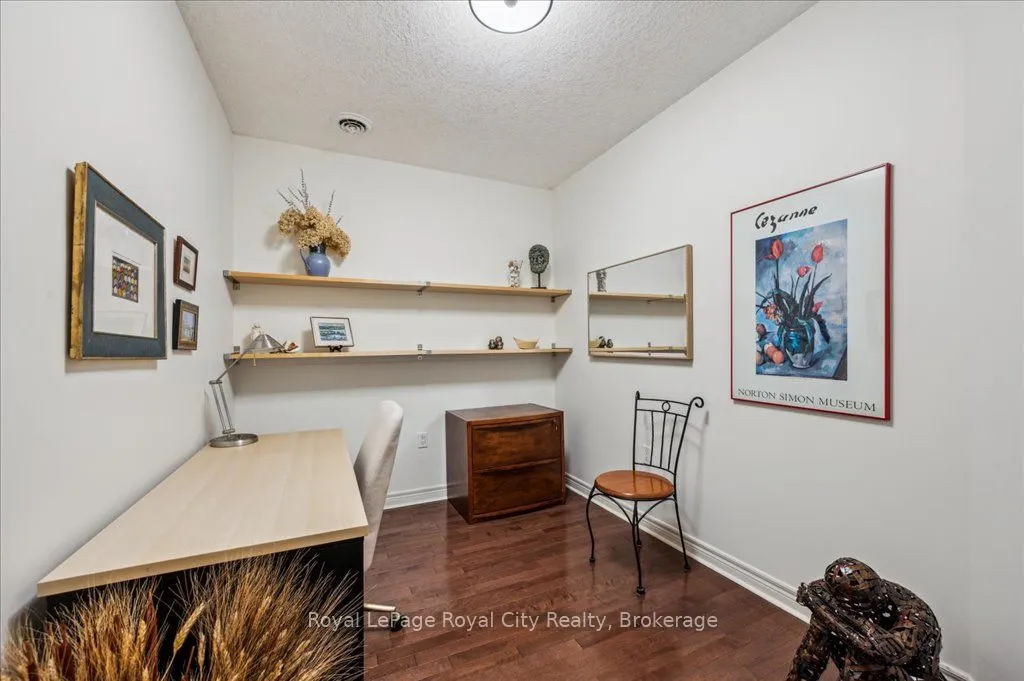 71 Bayberry Drive, #212