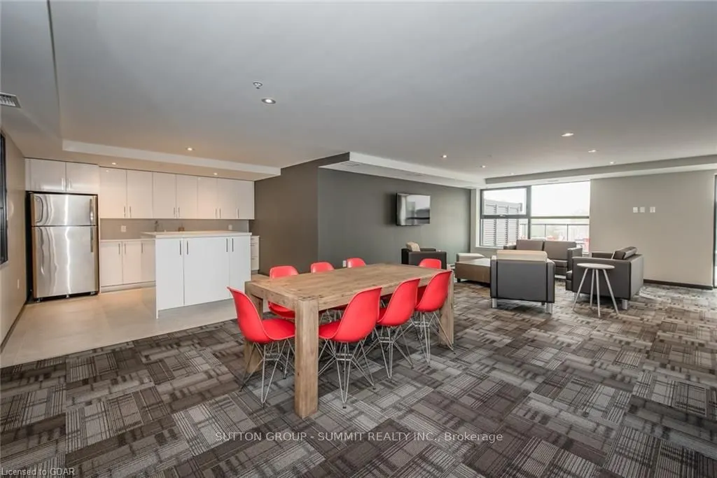 1291 Gordon Street, #216