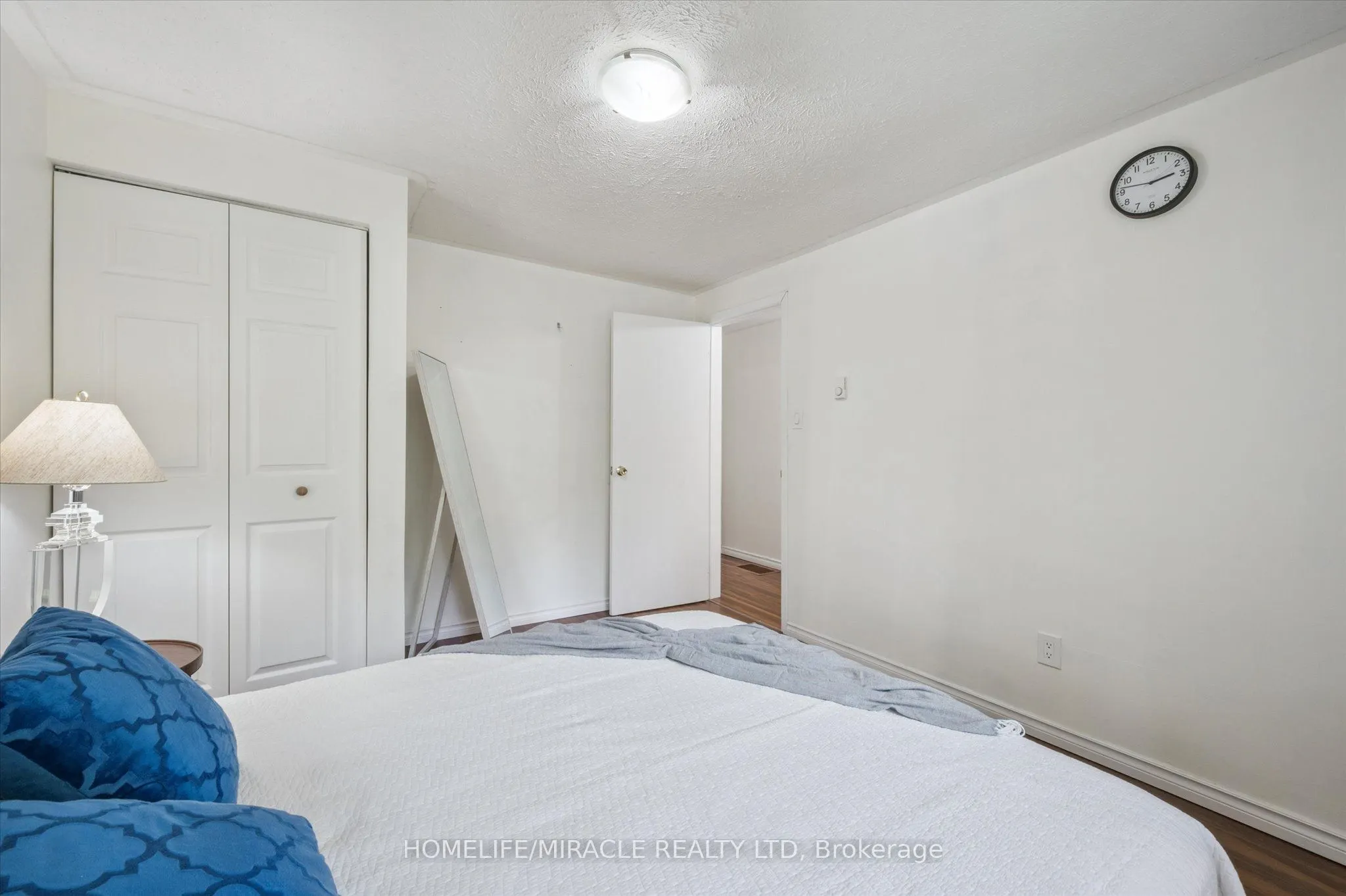 187 A Cedarvale Crescent