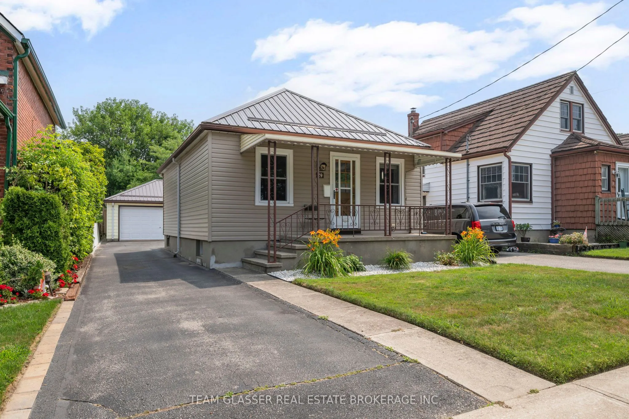 79 WOODWORTH Avenue