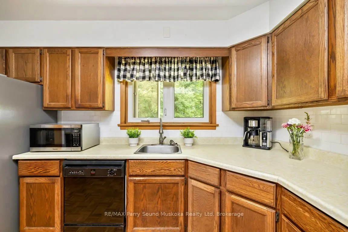 20 Sandy Plains Road