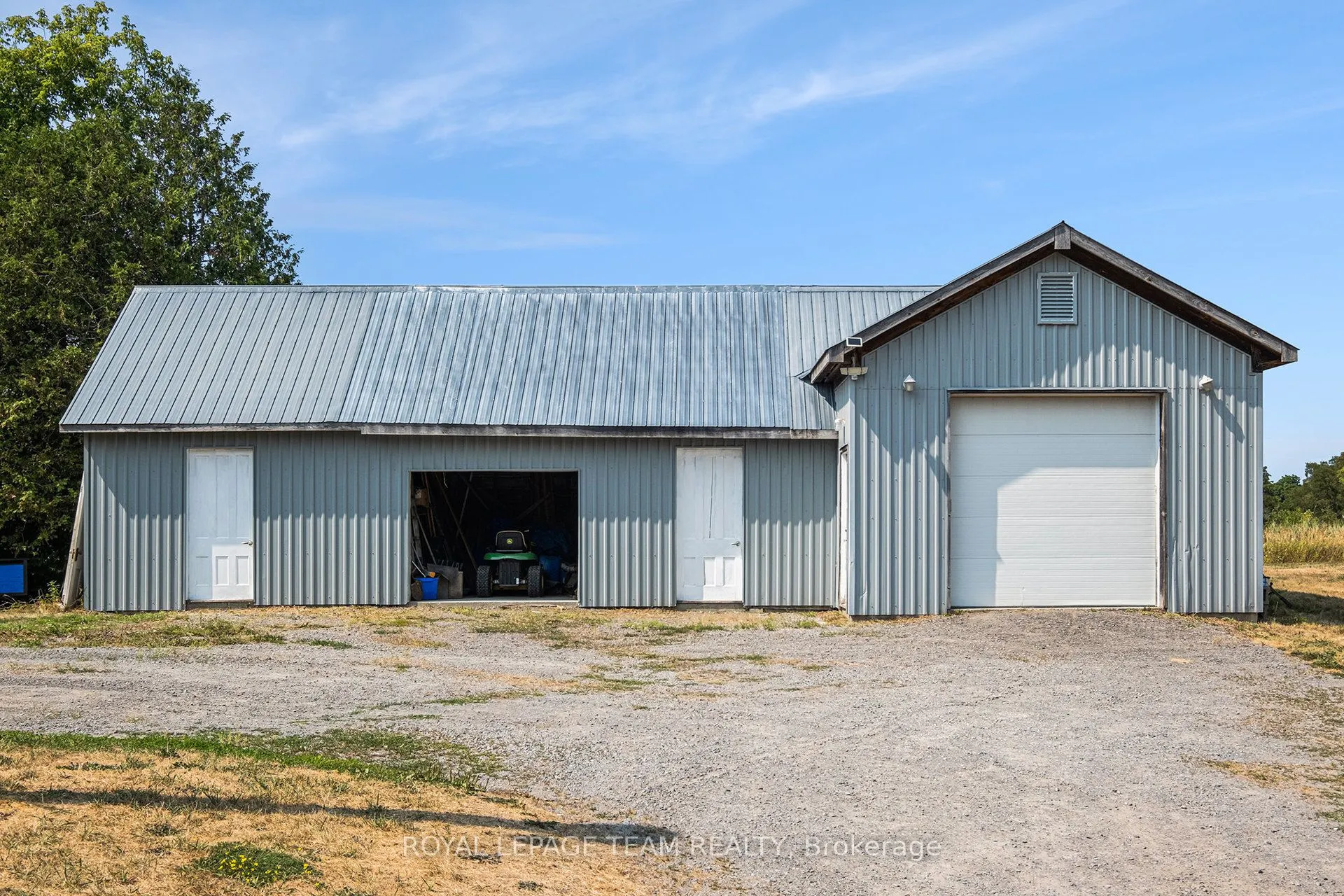 6109 Fourth Line Road W