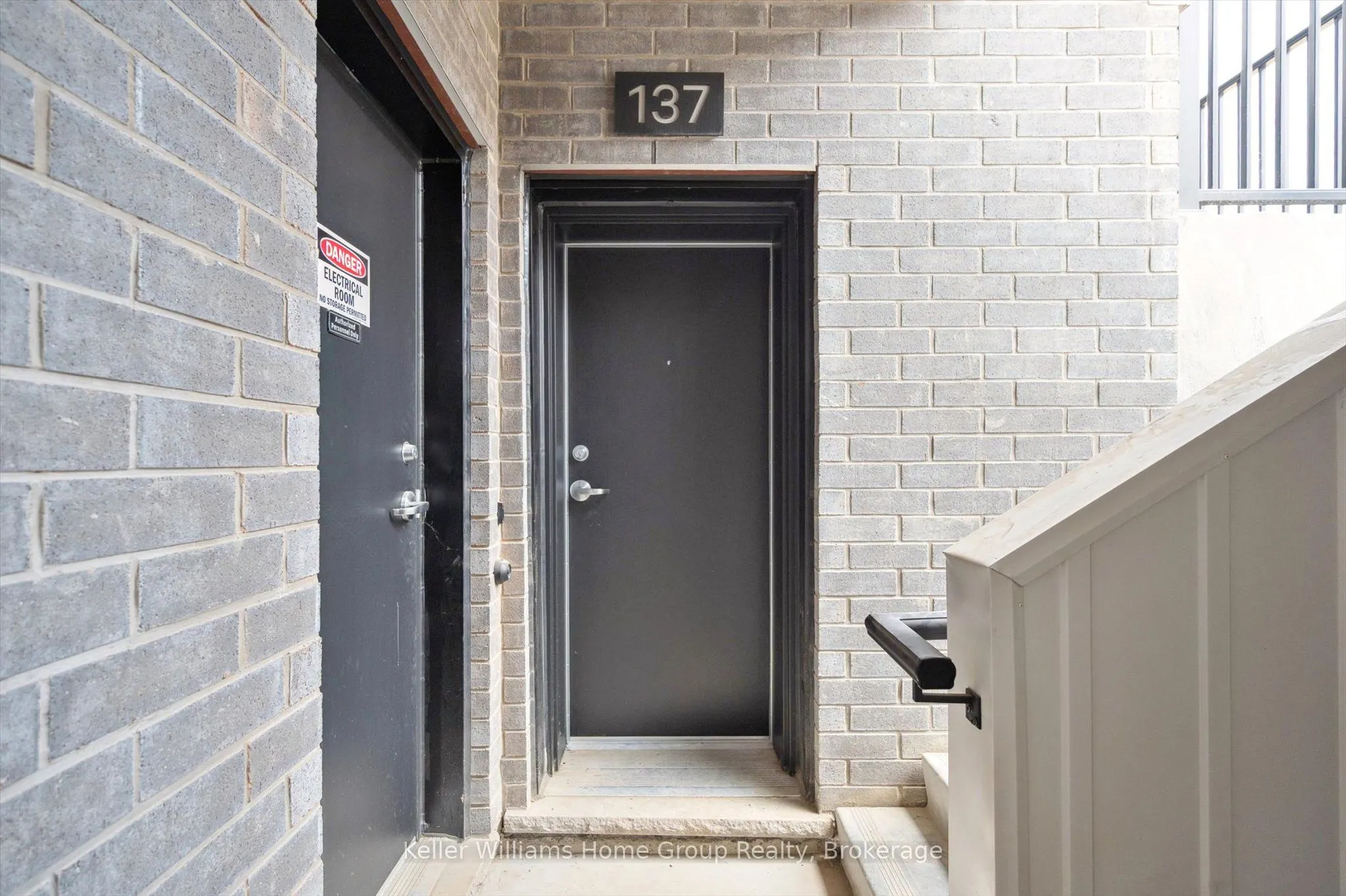 824 Woolwich Street, #137