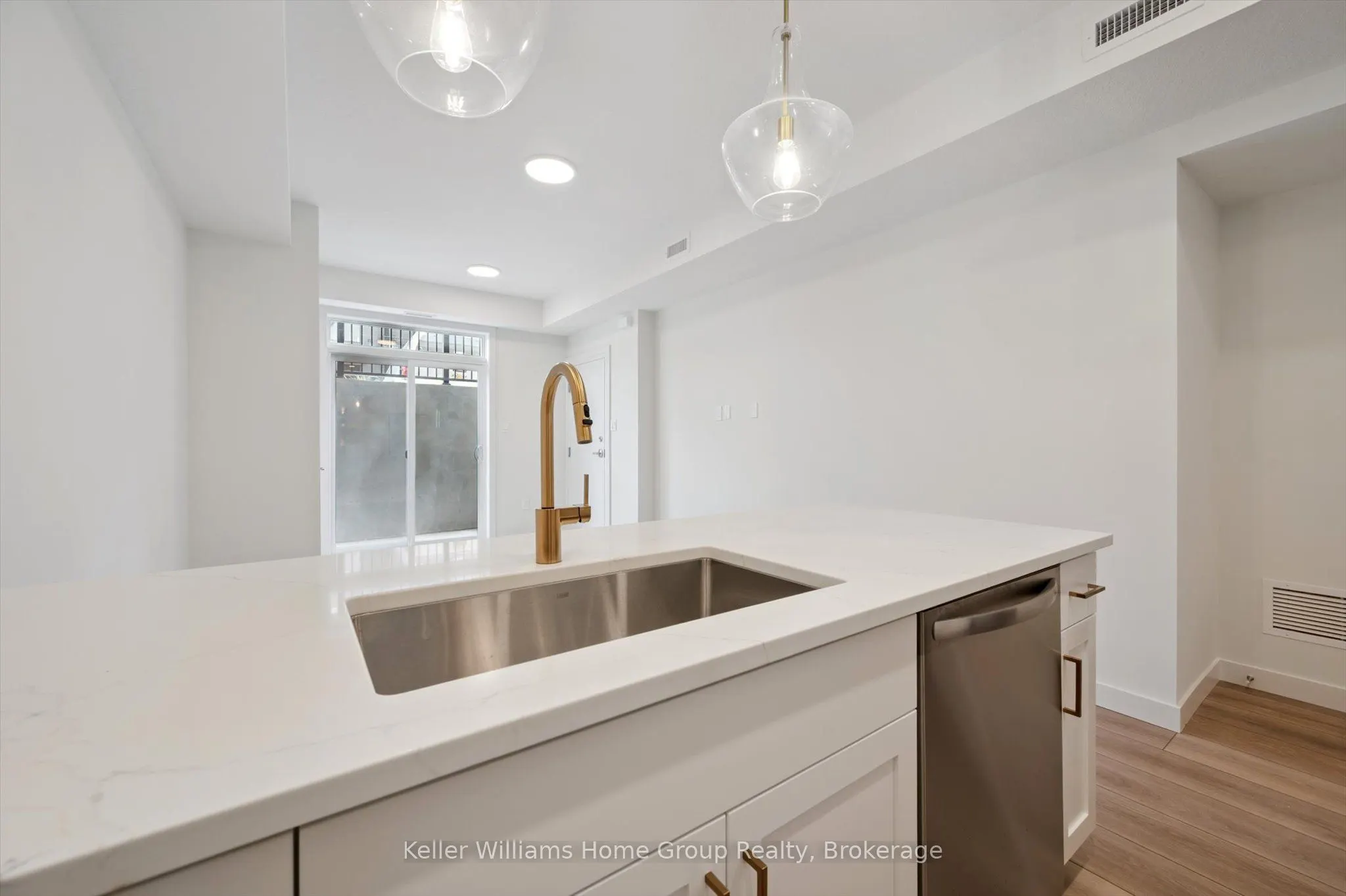 824 Woolwich Street, #137