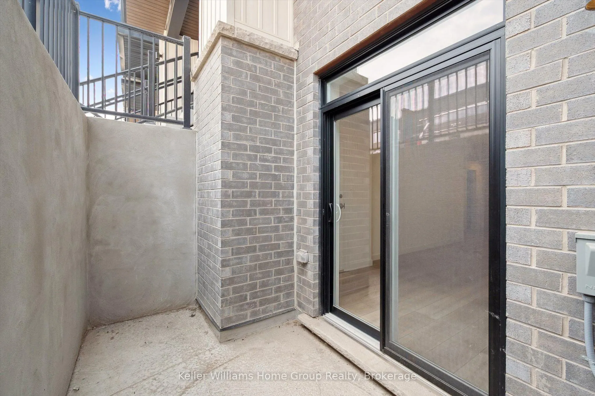 824 Woolwich Street, #137