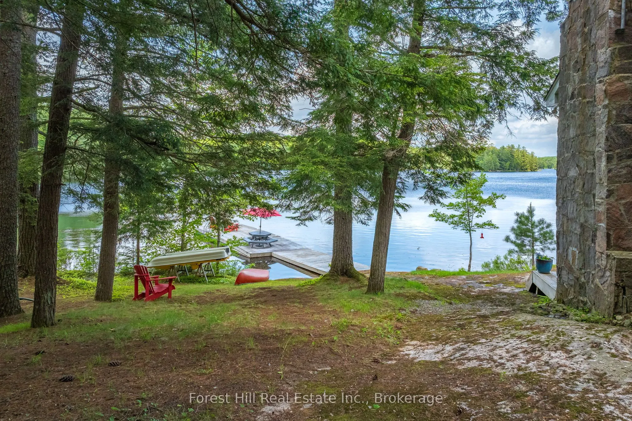1274 Shoe Lake Road