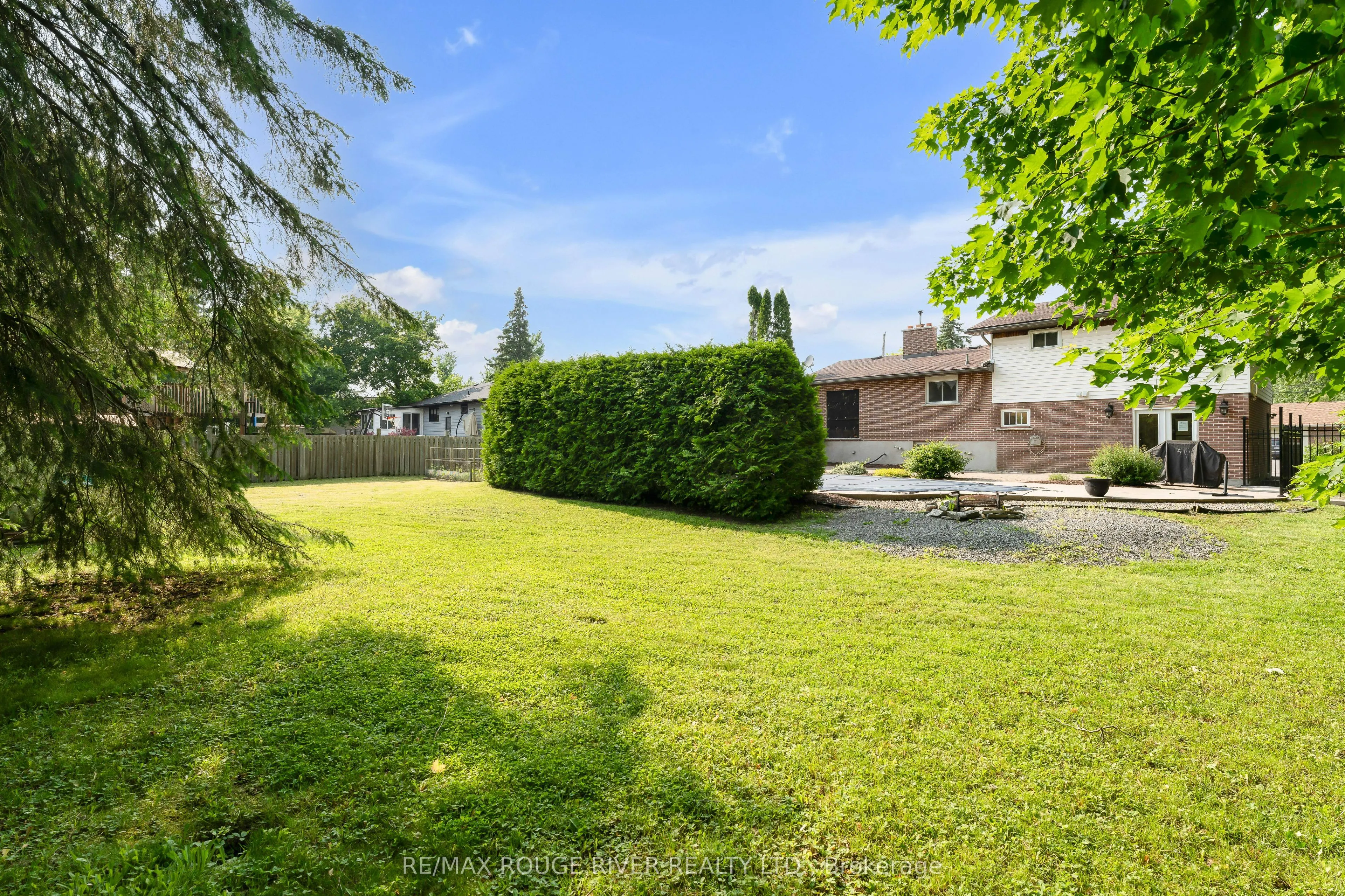 1261 Prince Charles Drive