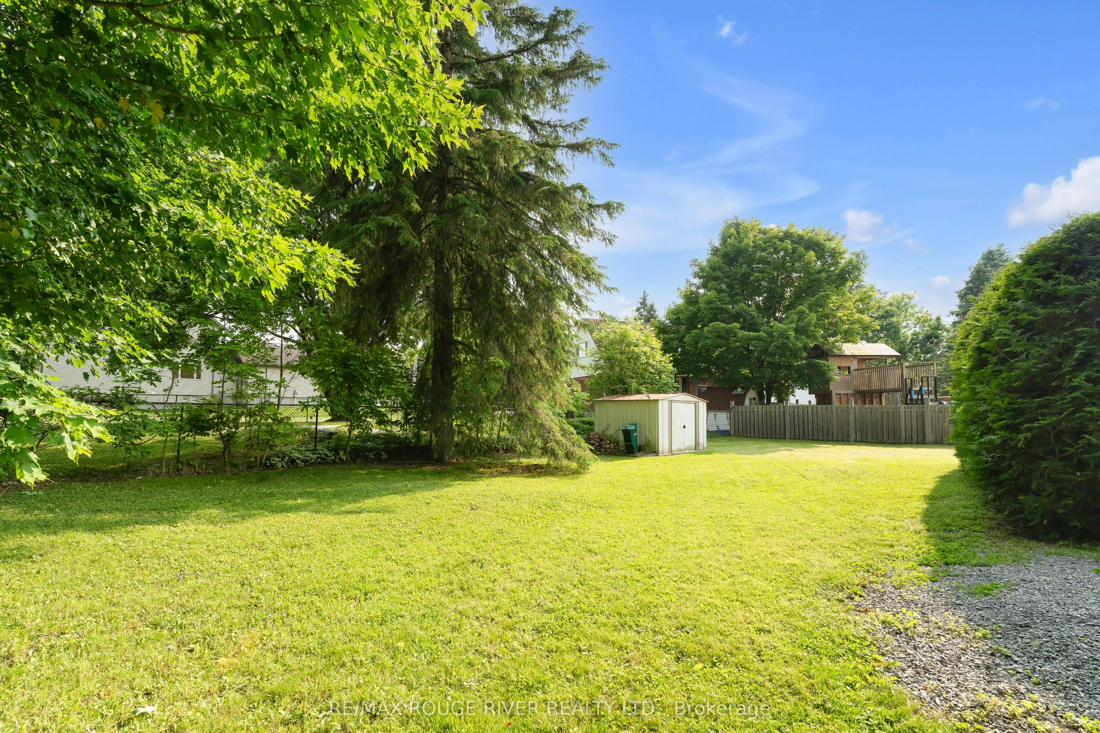 1261 Prince Charles Drive
