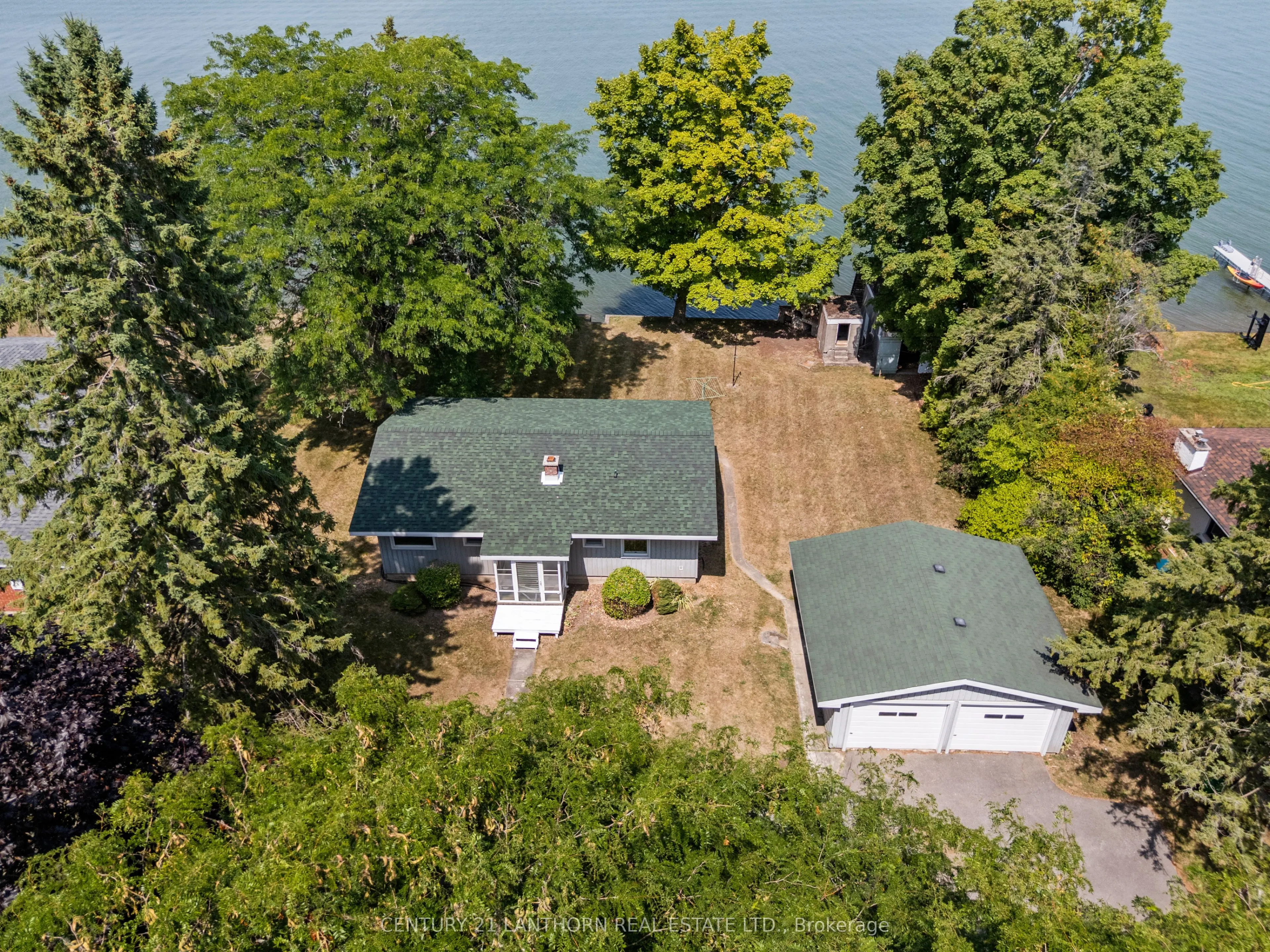11468 Loyalist Parkway