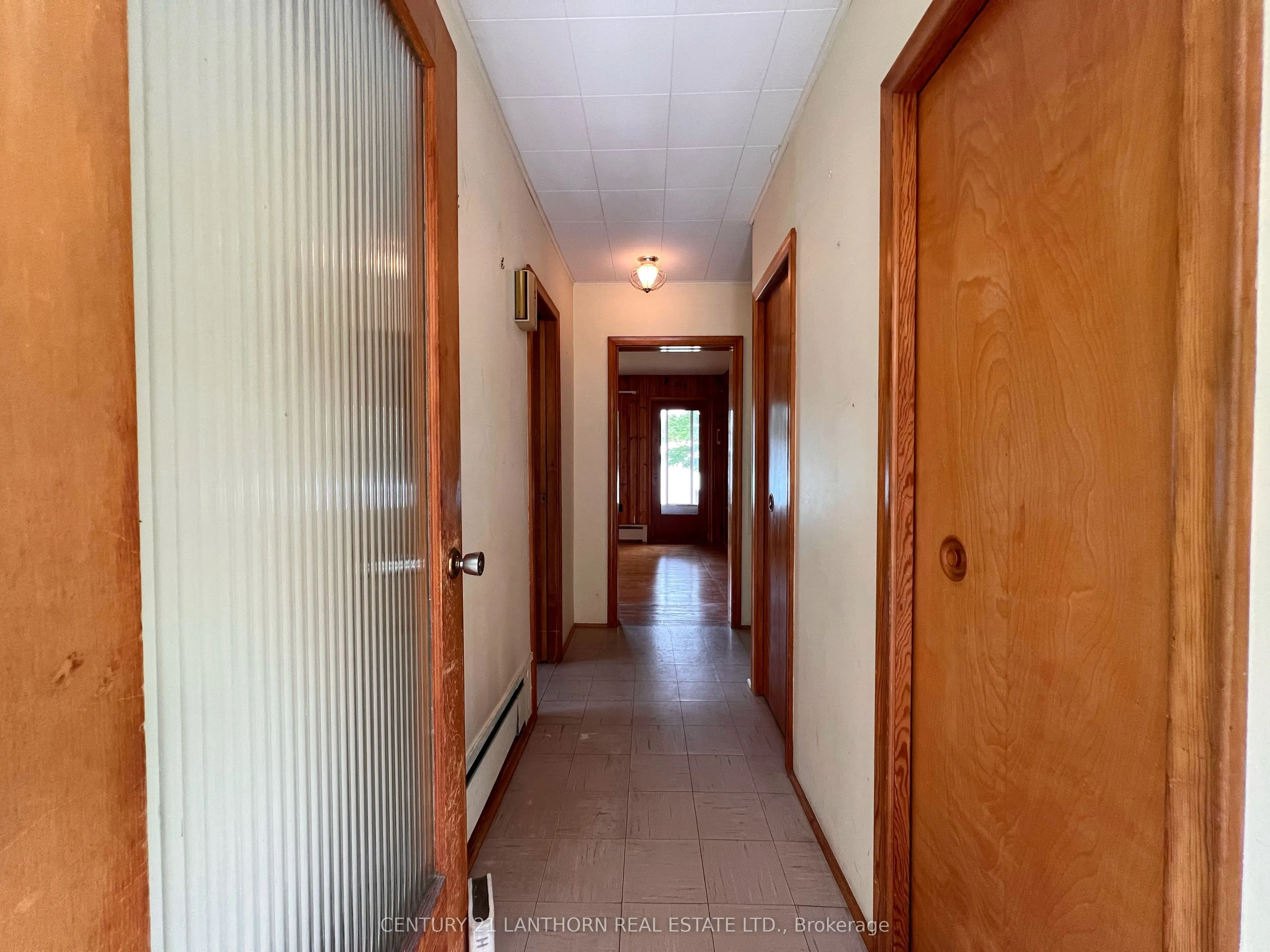11468 Loyalist Parkway
