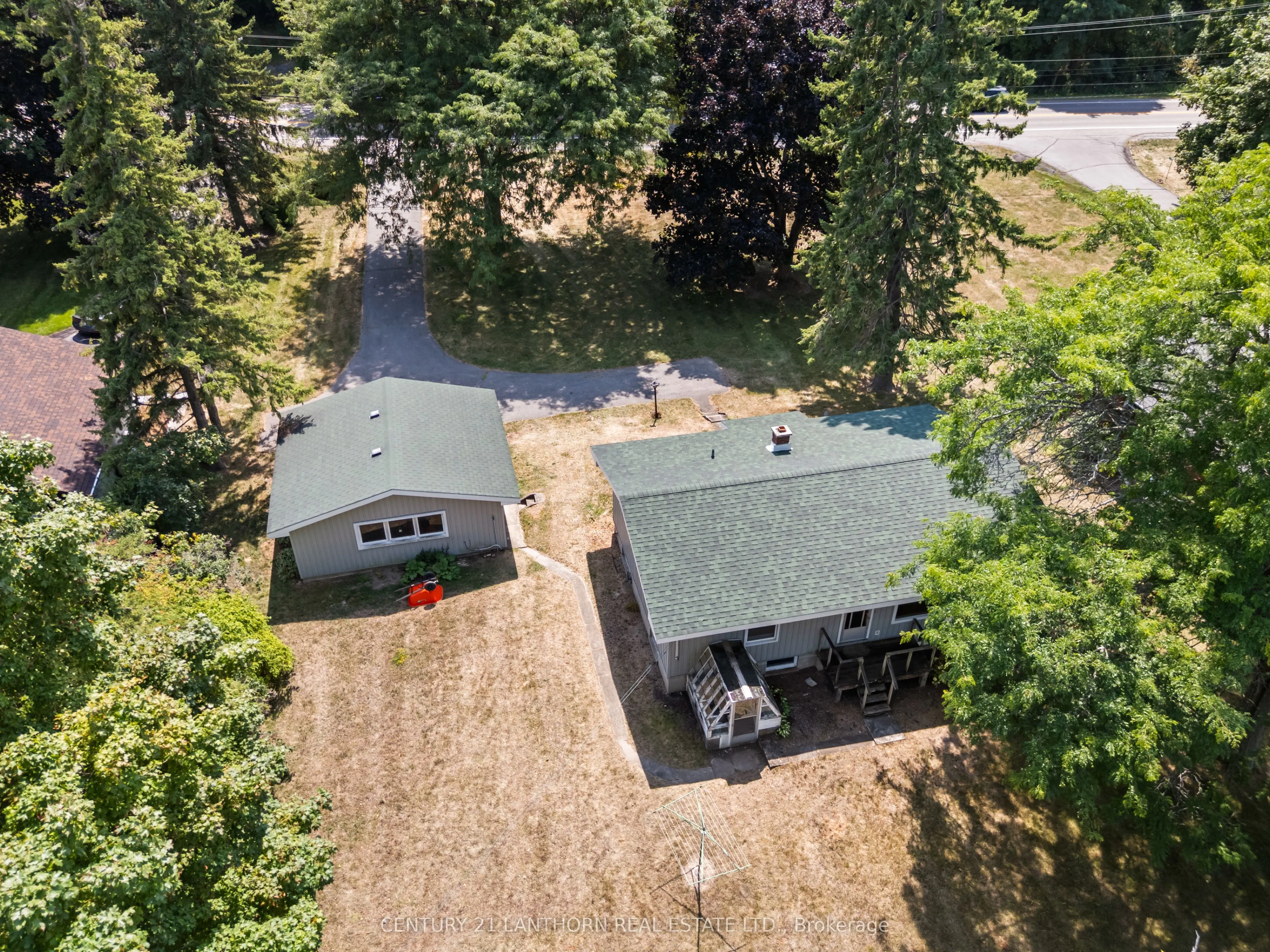 11468 Loyalist Parkway