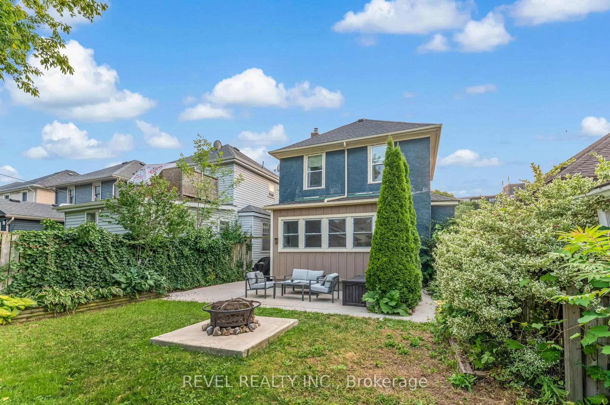 42 Berryman Avenue