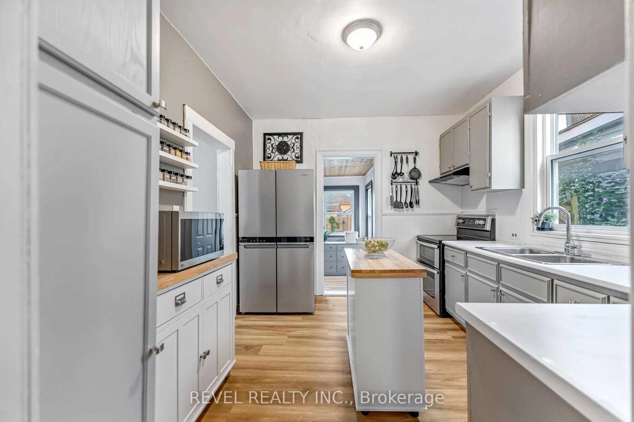 42 Berryman Avenue