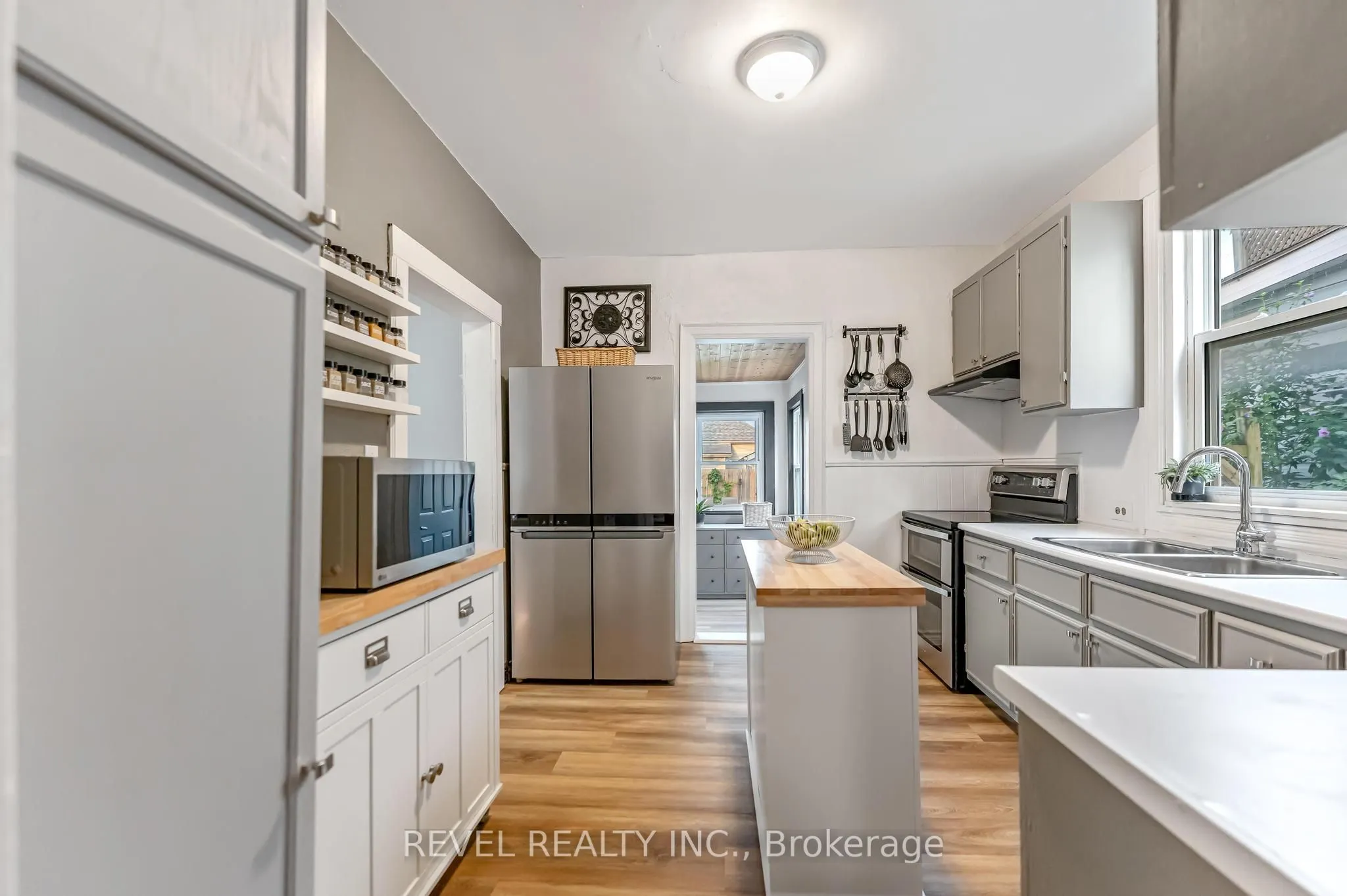 42 Berryman Avenue
