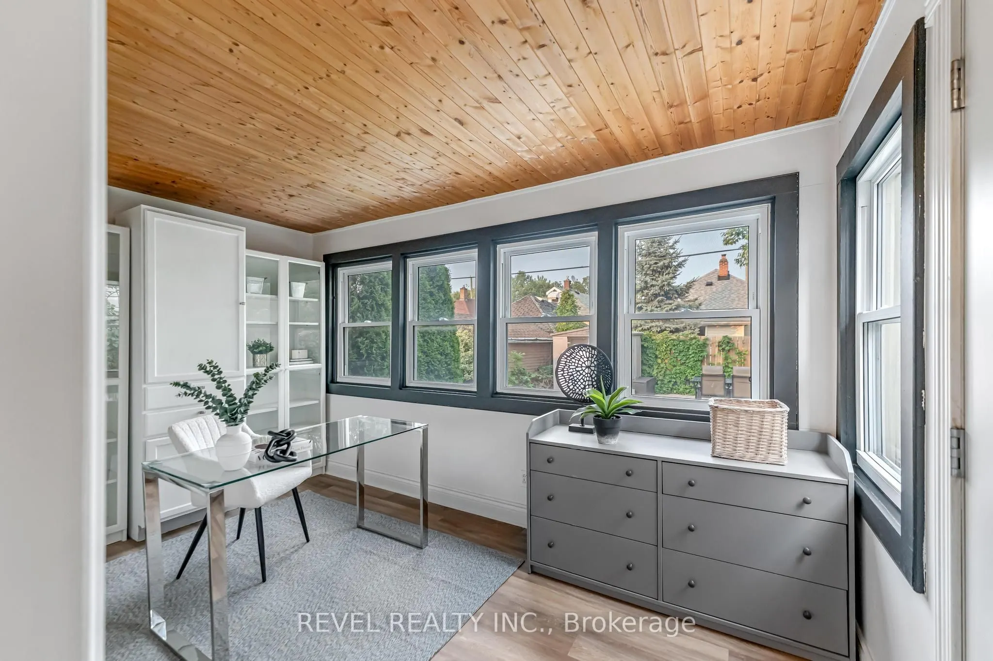 42 Berryman Avenue