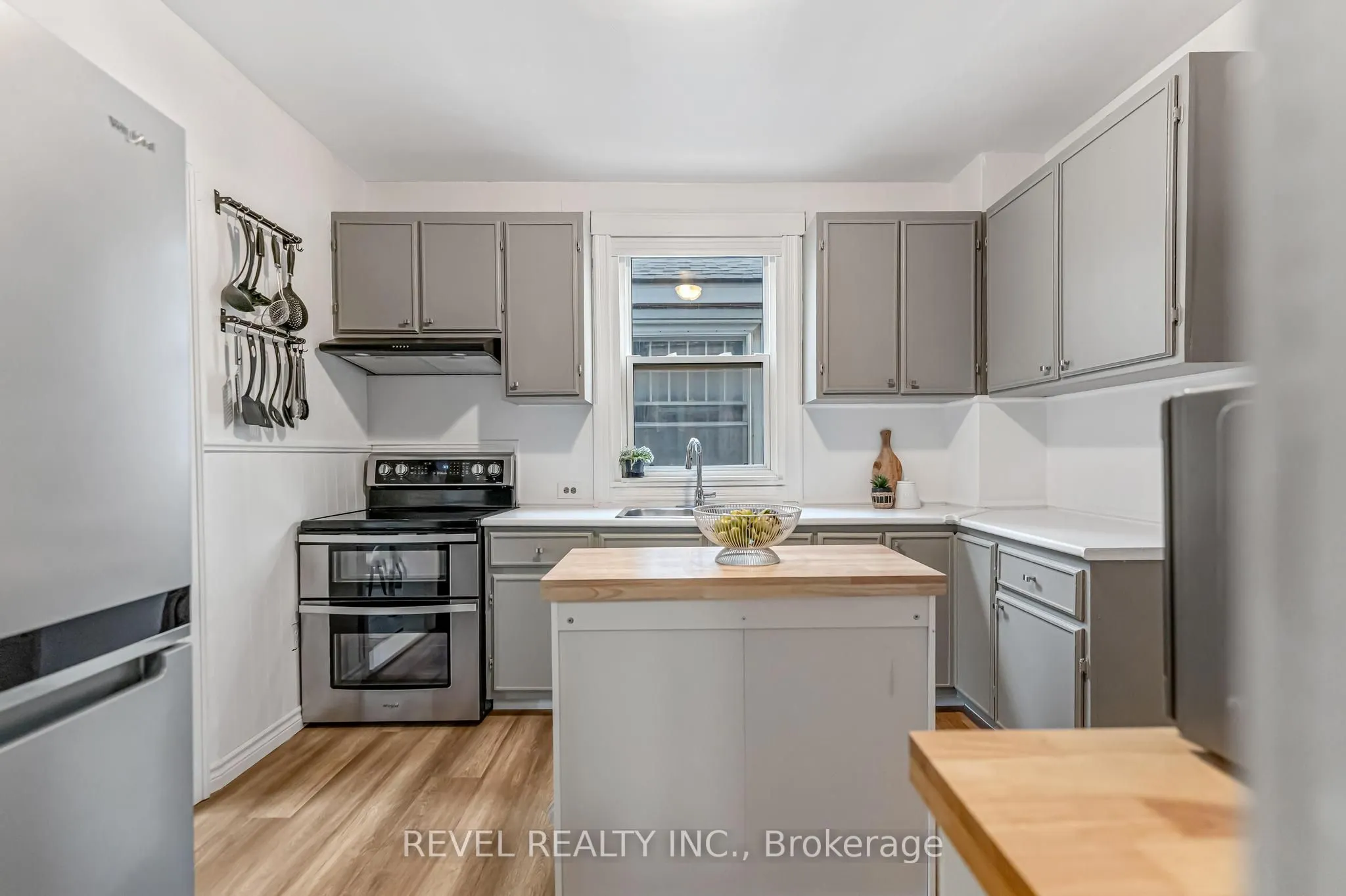 42 Berryman Avenue