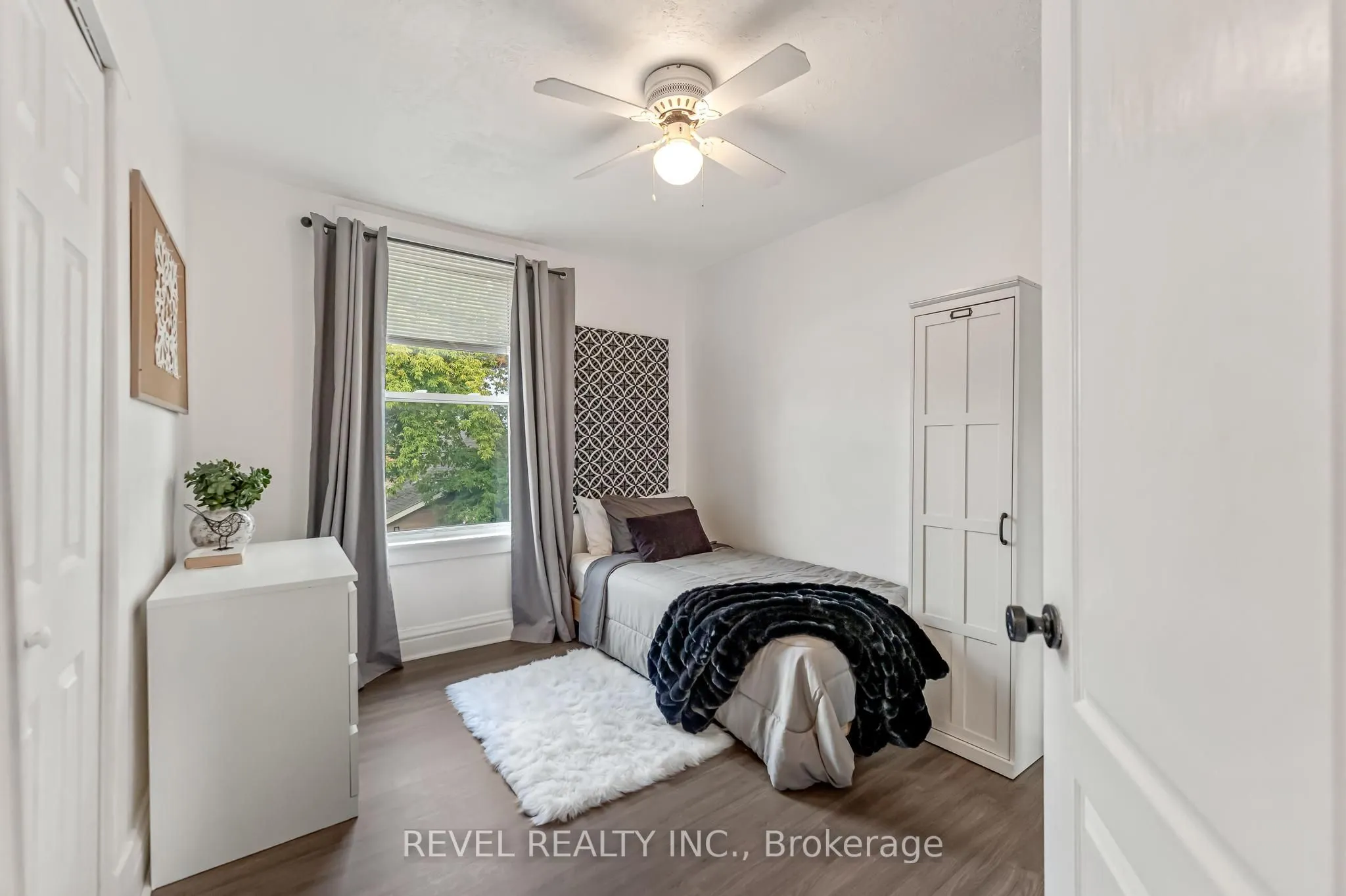 42 Berryman Avenue