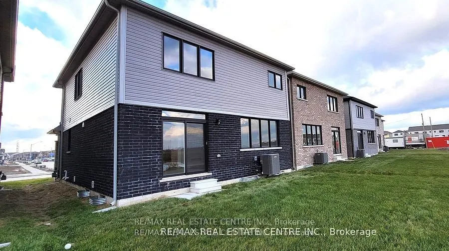 380 Barker Parkway