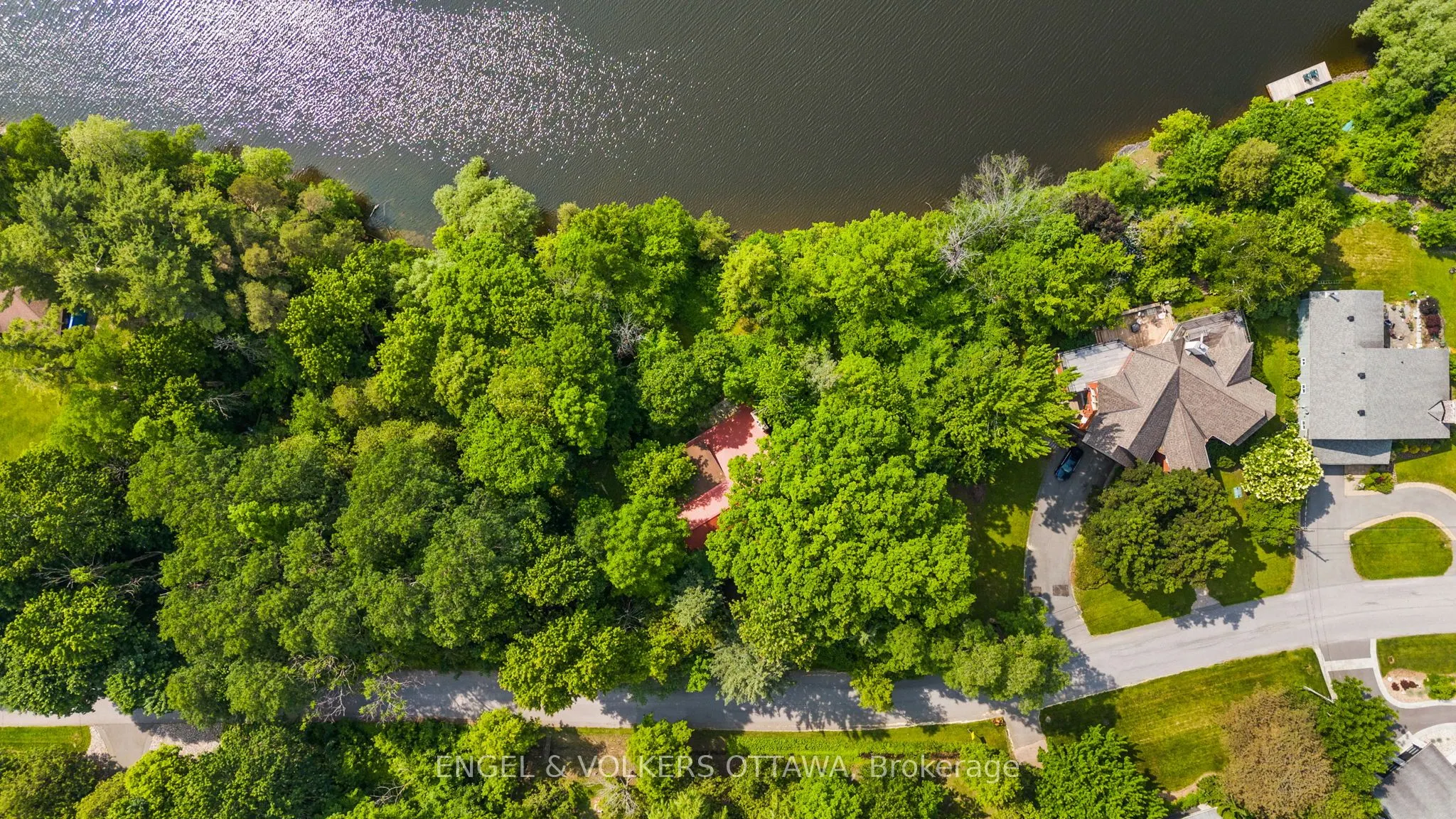 32 Ryeburn Drive