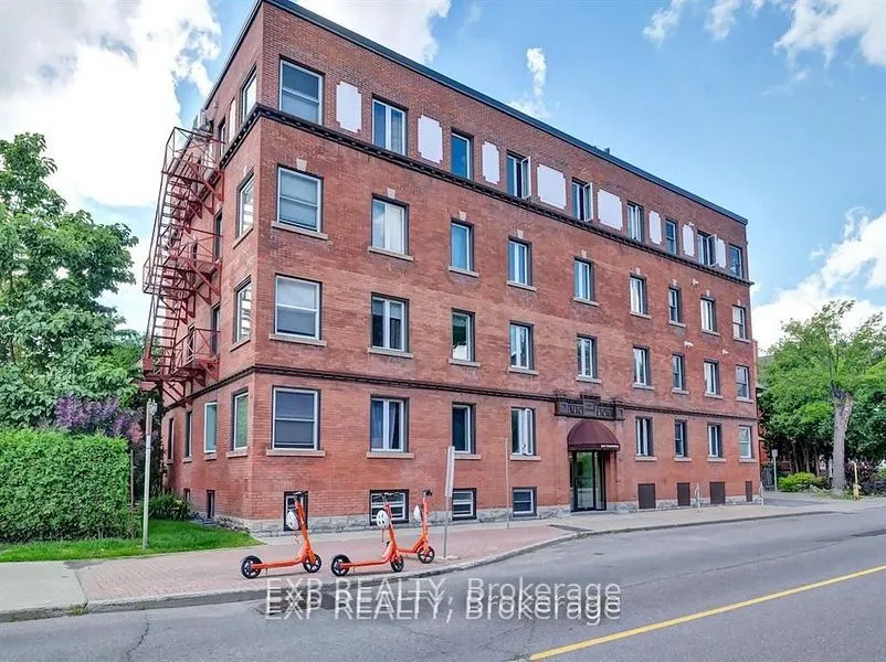 244 CHARLOTTE Street, #1