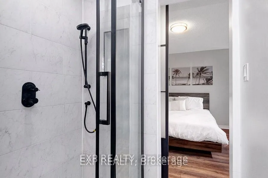 244 CHARLOTTE Street, #1